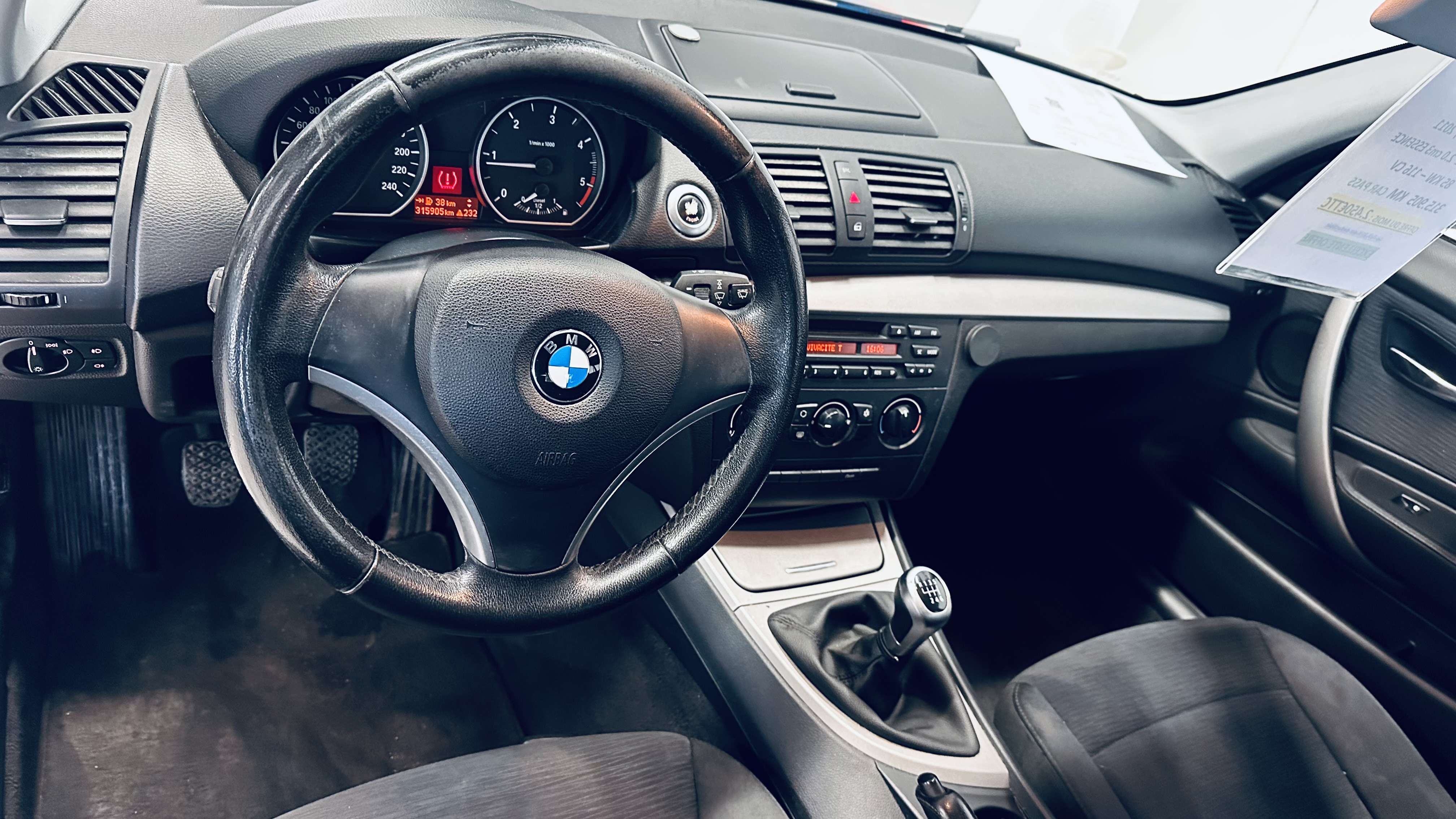 BMW 116 116 D  CLIM DTC JA 16  EXPORT-MARCHAND