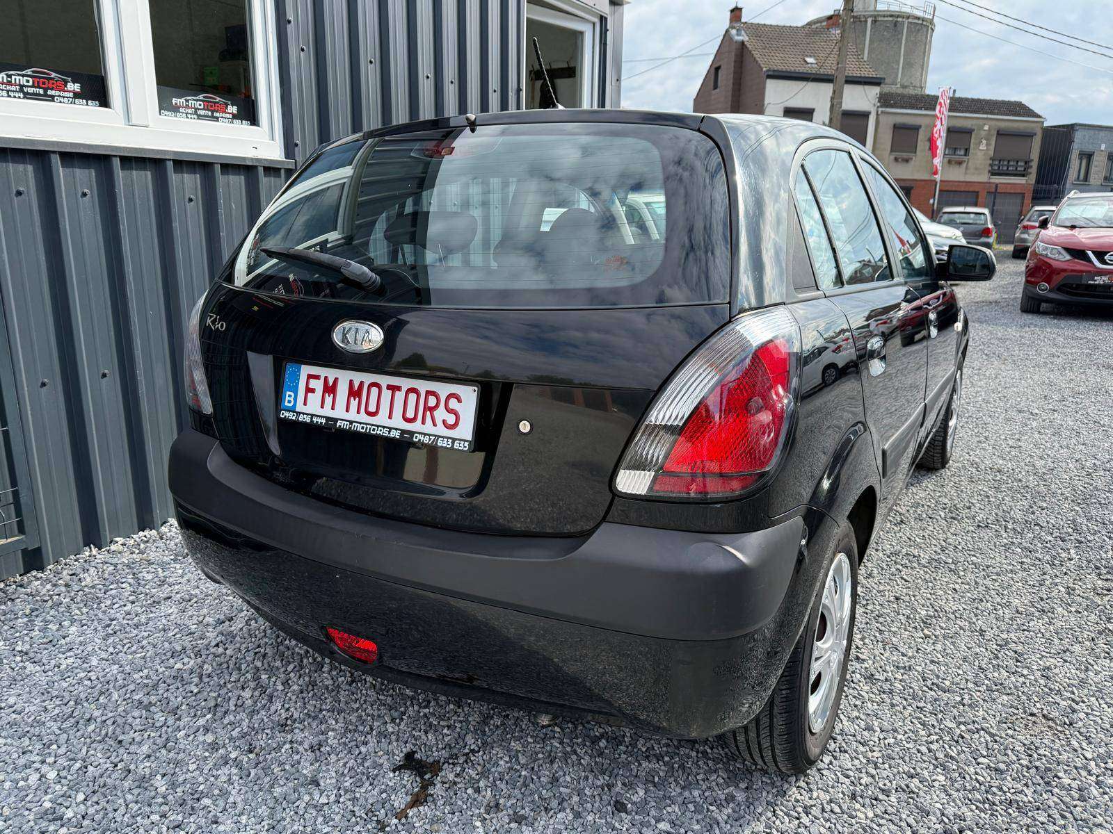 Kia Rio Rio 1.4i Ventura / Clim / Entretien + CT OK + Garantie 1 an
