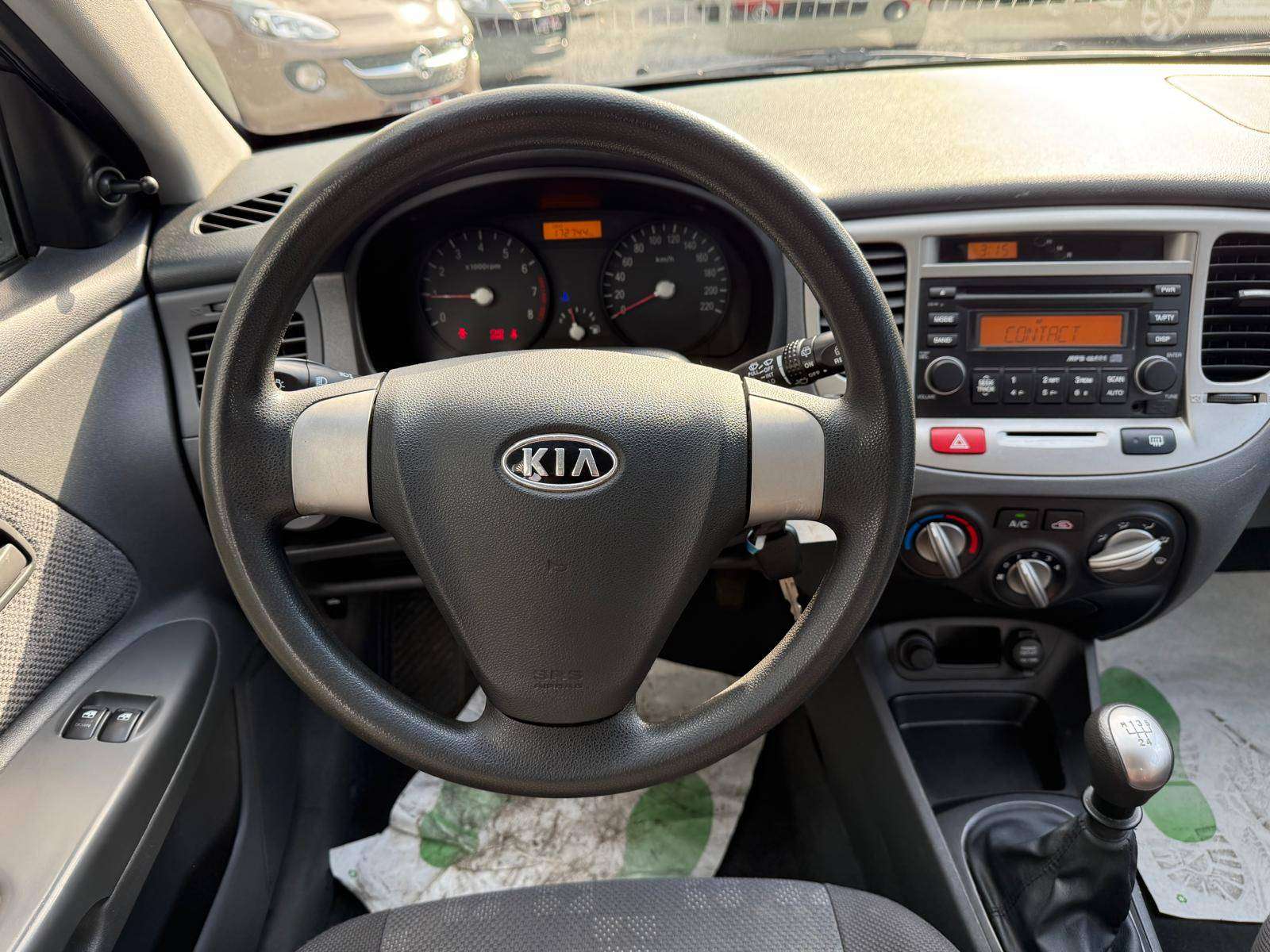 Kia Rio Rio 1.4i Ventura / Clim / Entretien + CT OK + Garantie 1 an