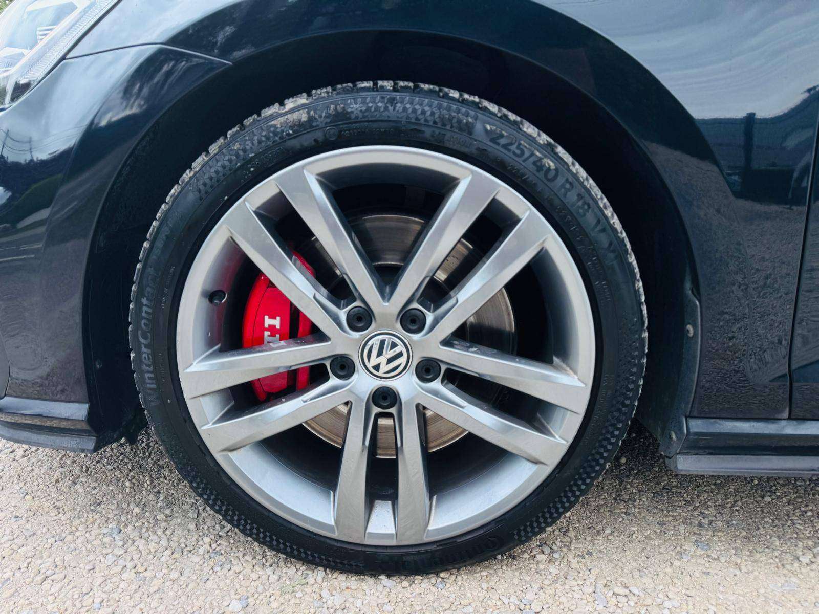Volkswagen Golf GTI Golf VII GTI 2.0 TSI Performance DSG 5 portes garantie 12 mois