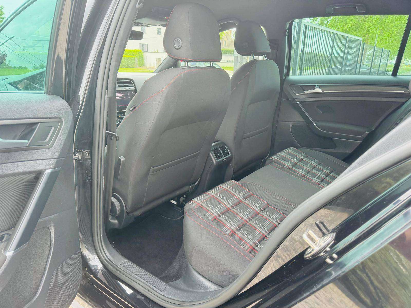 Volkswagen Golf GTI Golf VII GTI 2.0 TSI Performance DSG 5 portes garantie 12 mois