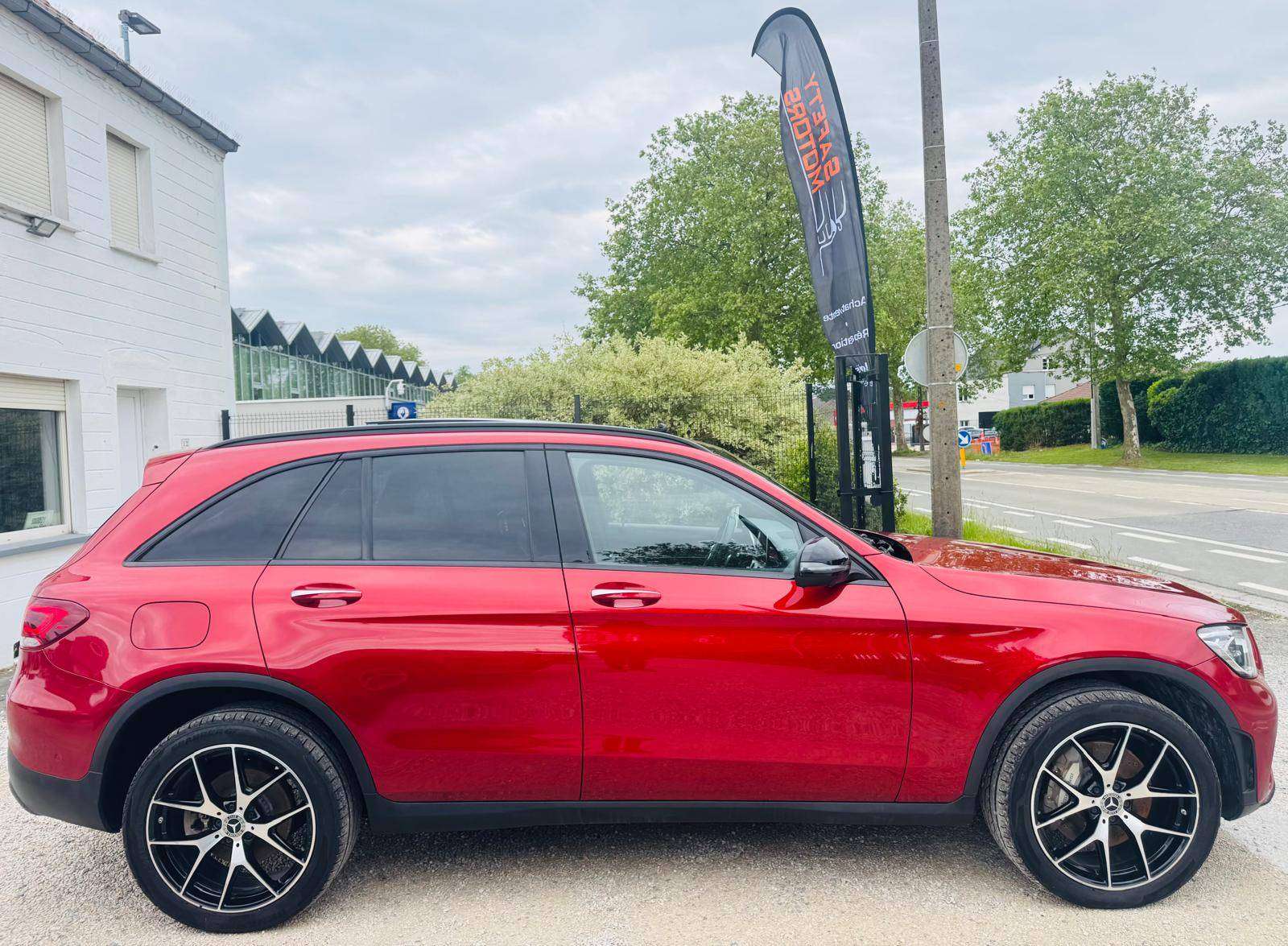 Mercedes-Benz GLC 300 GLC 300 de 4-Matic PHEV pack AMG/// full option garantie 12 mois