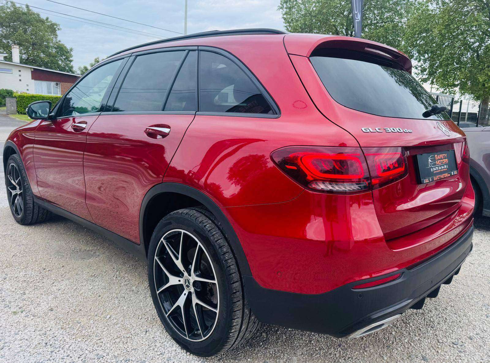Mercedes-Benz GLC 300 GLC 300 de 4-Matic PHEV pack AMG/// full option garantie 12 mois