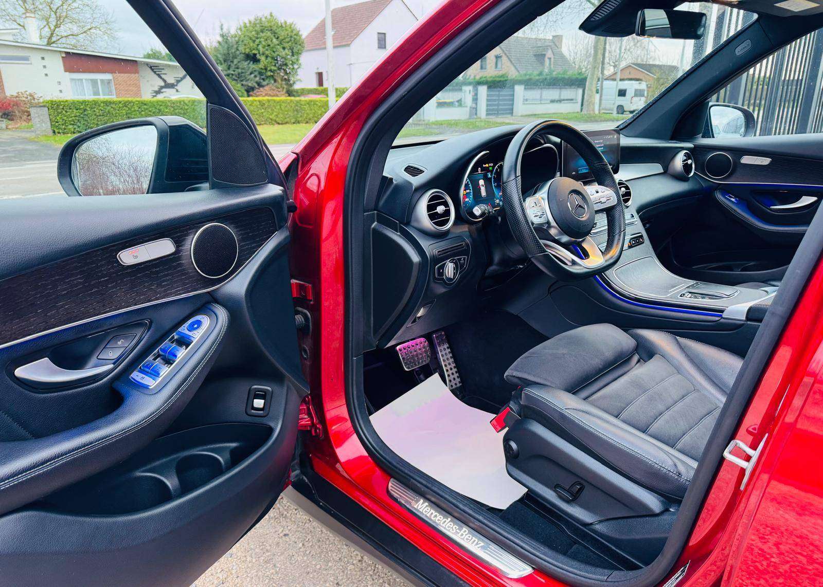 Mercedes-Benz GLC 300 GLC 300 de 4-Matic PHEV pack AMG/// full option garantie 12 mois