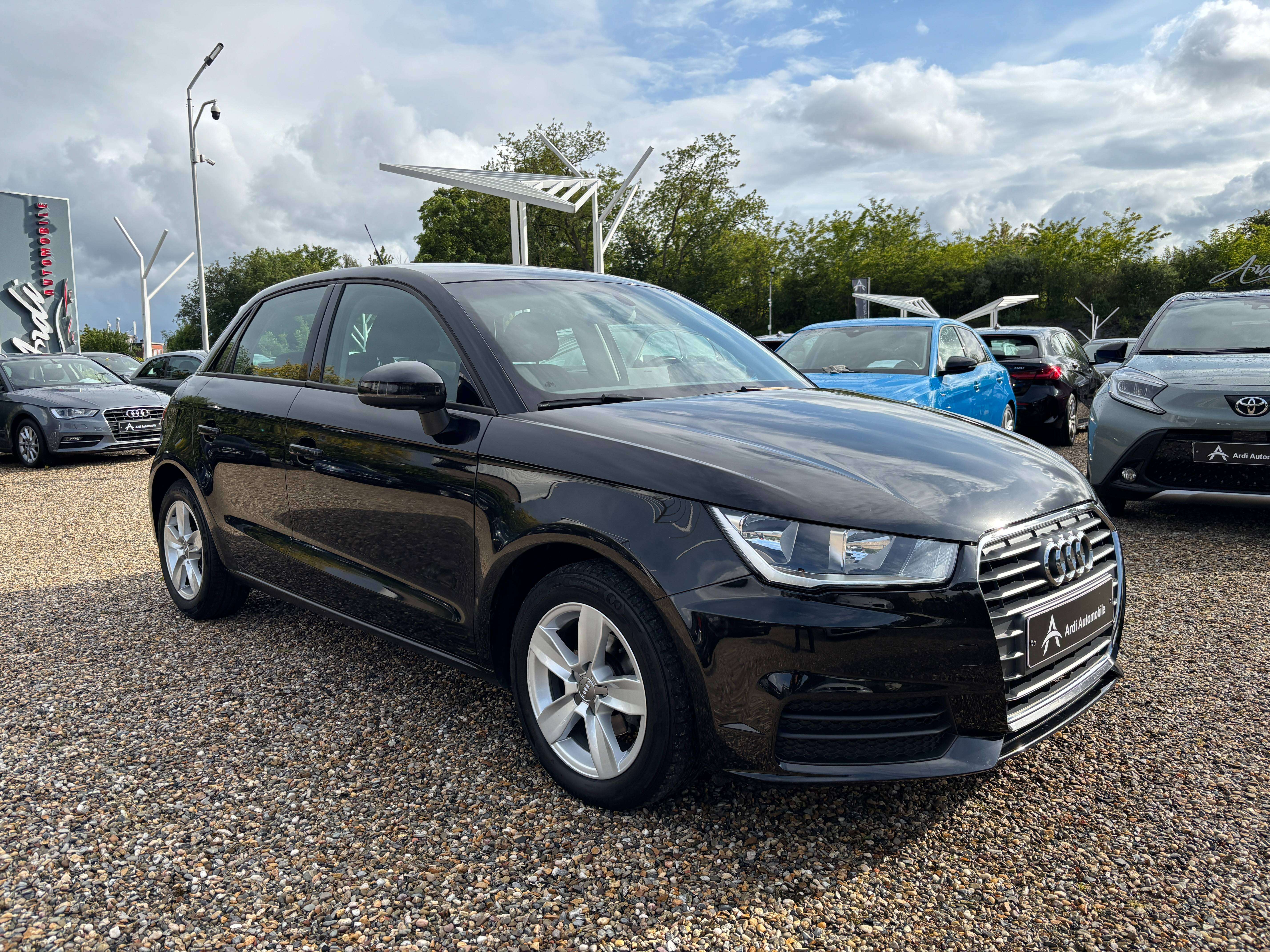 Audi A1 Sportback 1.0 TFSI *CAPTEUR AR*CLIM AUTO*BLUETOOTH*GARANTIE*