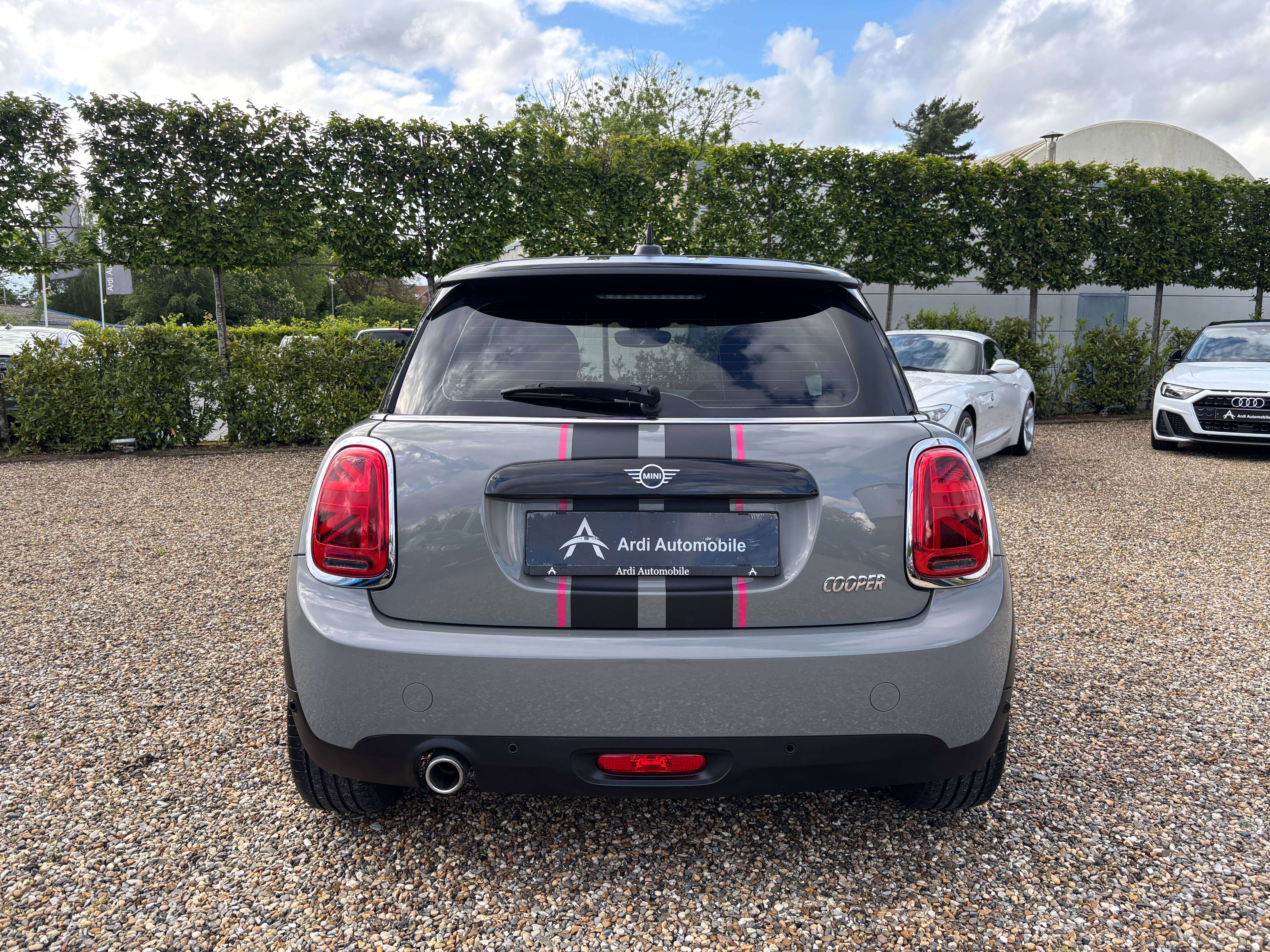 MINI Cooper 1.5 *CRUISE CONTROL*LED*CAPTEUR AV+AR*GARANTIE*