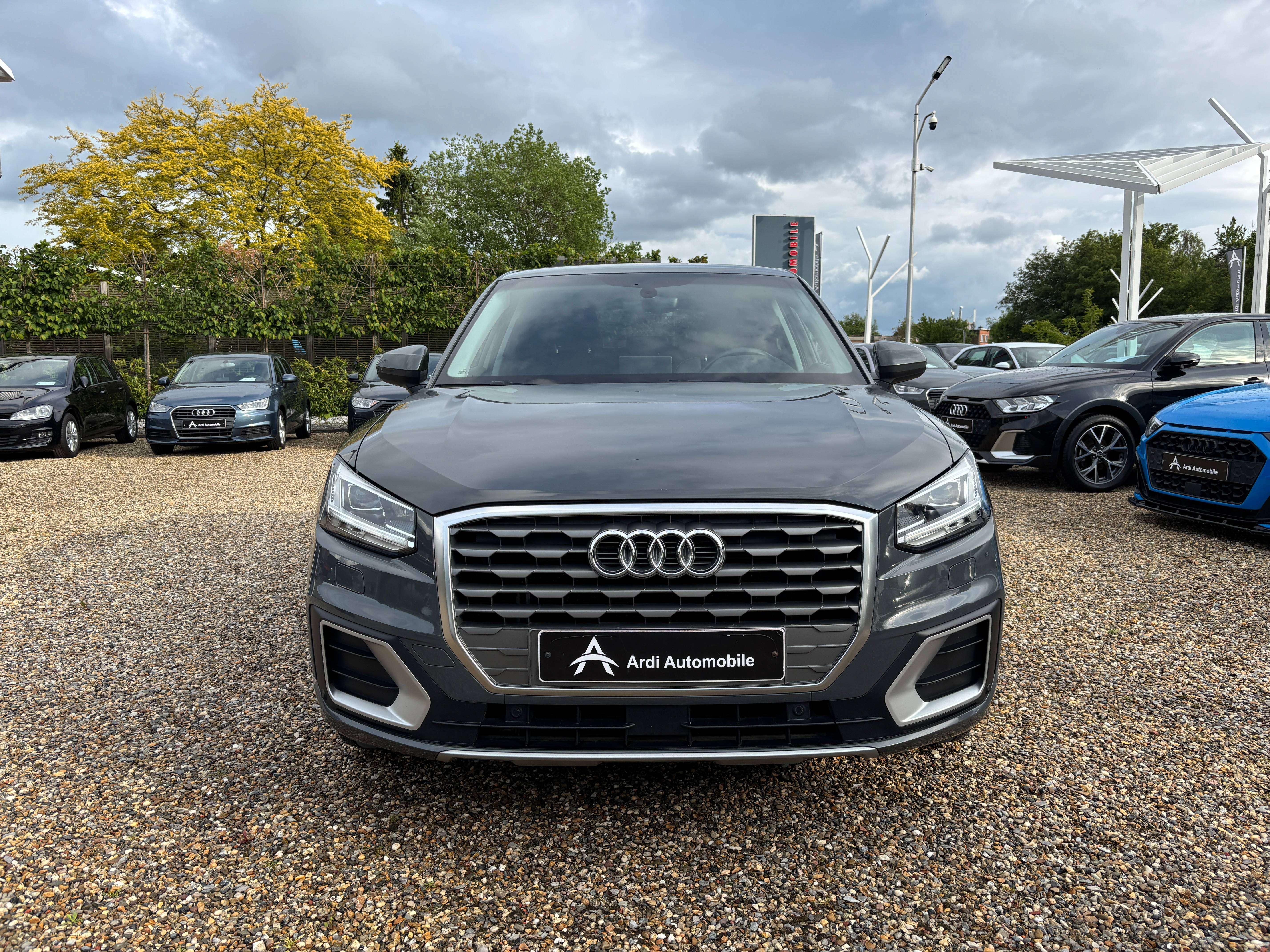 Audi Q2 1.0 TFSI S tronic *SIEGE CHAUFF*CAMERA*1ER PROPRIO*GARANTIE*