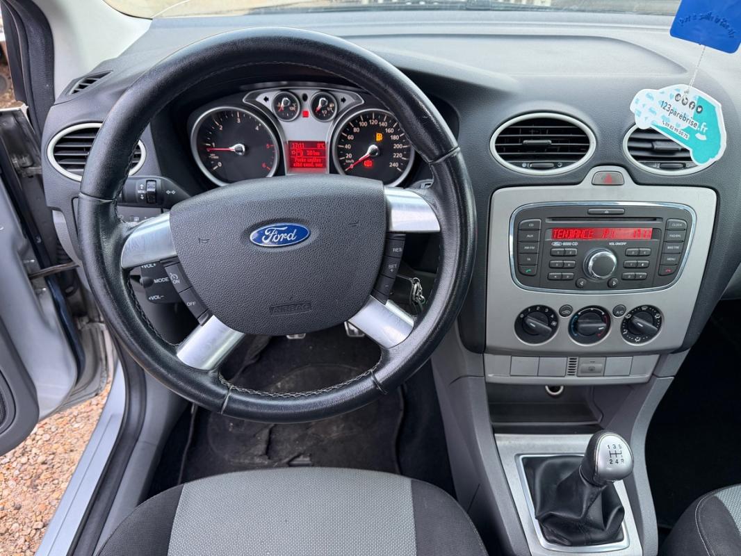Ford Focus 1.6 TDCI 90CH REVISEE DIESEL OK 5 PLACES