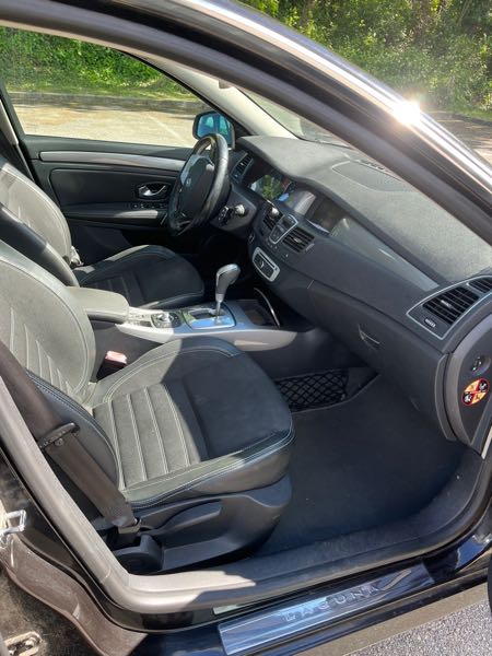 Renault Laguna III (2) ESTATE 1.5 DCI 110 ZEN EDC ECO2