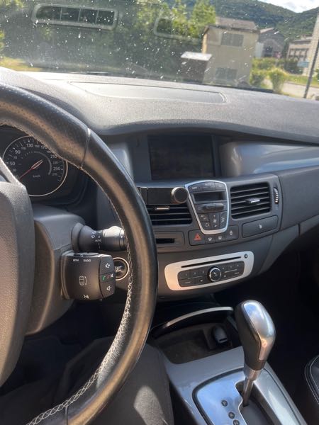 Renault Laguna III (2) ESTATE 1.5 DCI 110 ZEN EDC ECO2
