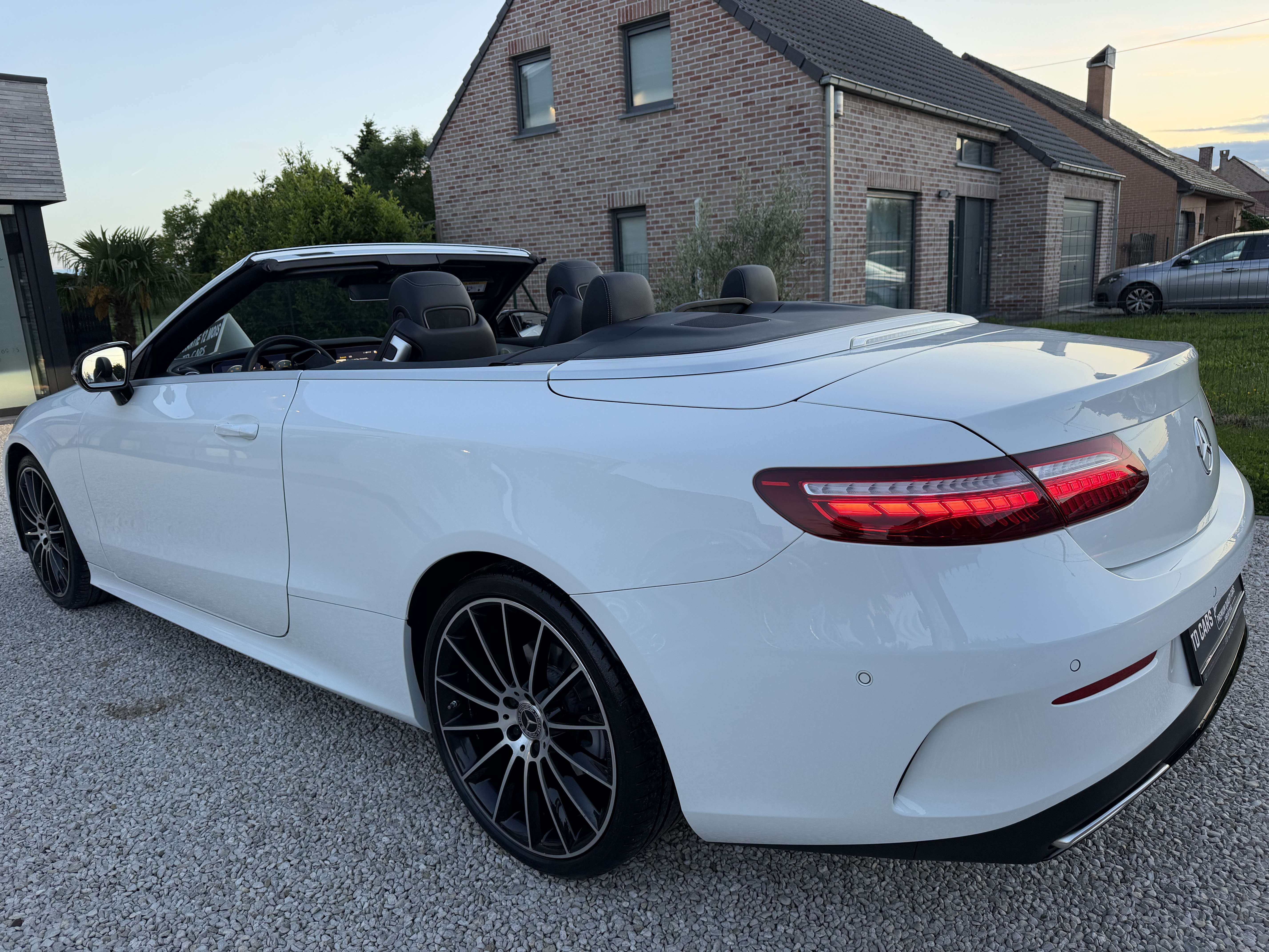 Mercedes-Benz E 200 Cabriolet E 200⚠️GARANTIE 12 MOIS⚠️PACK AMG⚠️