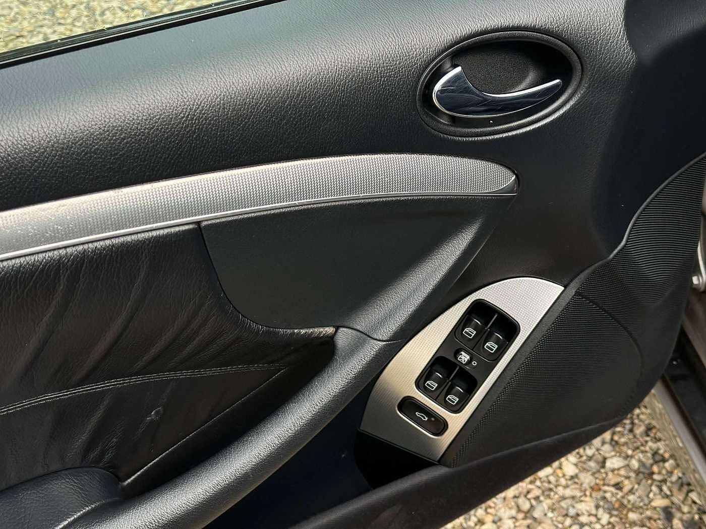 Mercedes-Benz CLK 200 Kompressor Avantgarde AUTOMATIQUE/CABRIOLET/CUIR/G