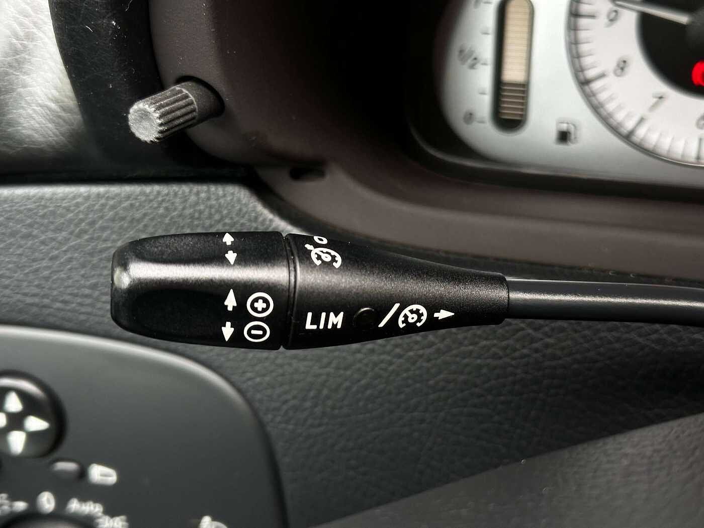 Mercedes-Benz CLK 200 Kompressor Avantgarde AUTOMATIQUE/CABRIOLET/CUIR/G