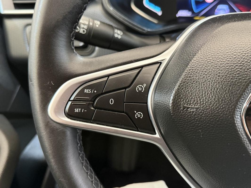 Renault Clio V Business E-Tech hybride 140 -21N