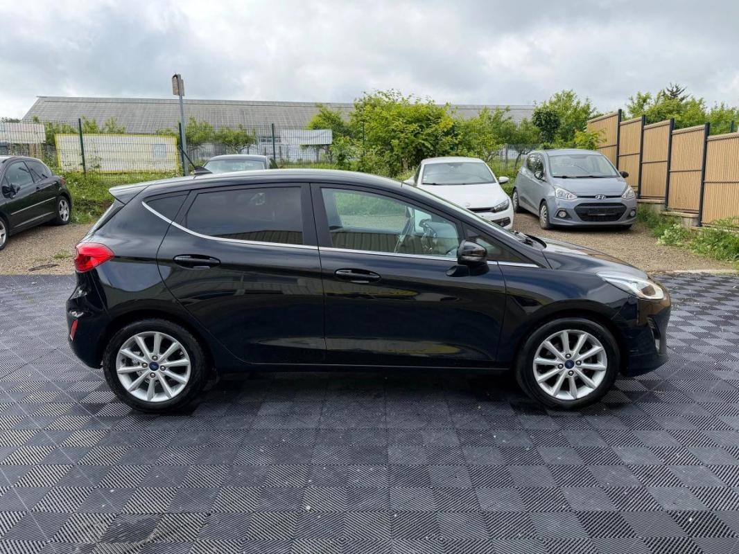 Ford Fiesta 1.0 ECOBOOST 100 TITANIUM START-STOP ENTRETIEN A JOUR-CARPLAY-DEMARRAGE SANS CLES-CLIM