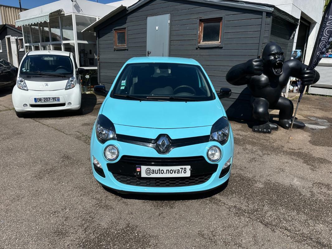 Renault Twingo II 1.2 LEV 16v 75 eco2 Intens