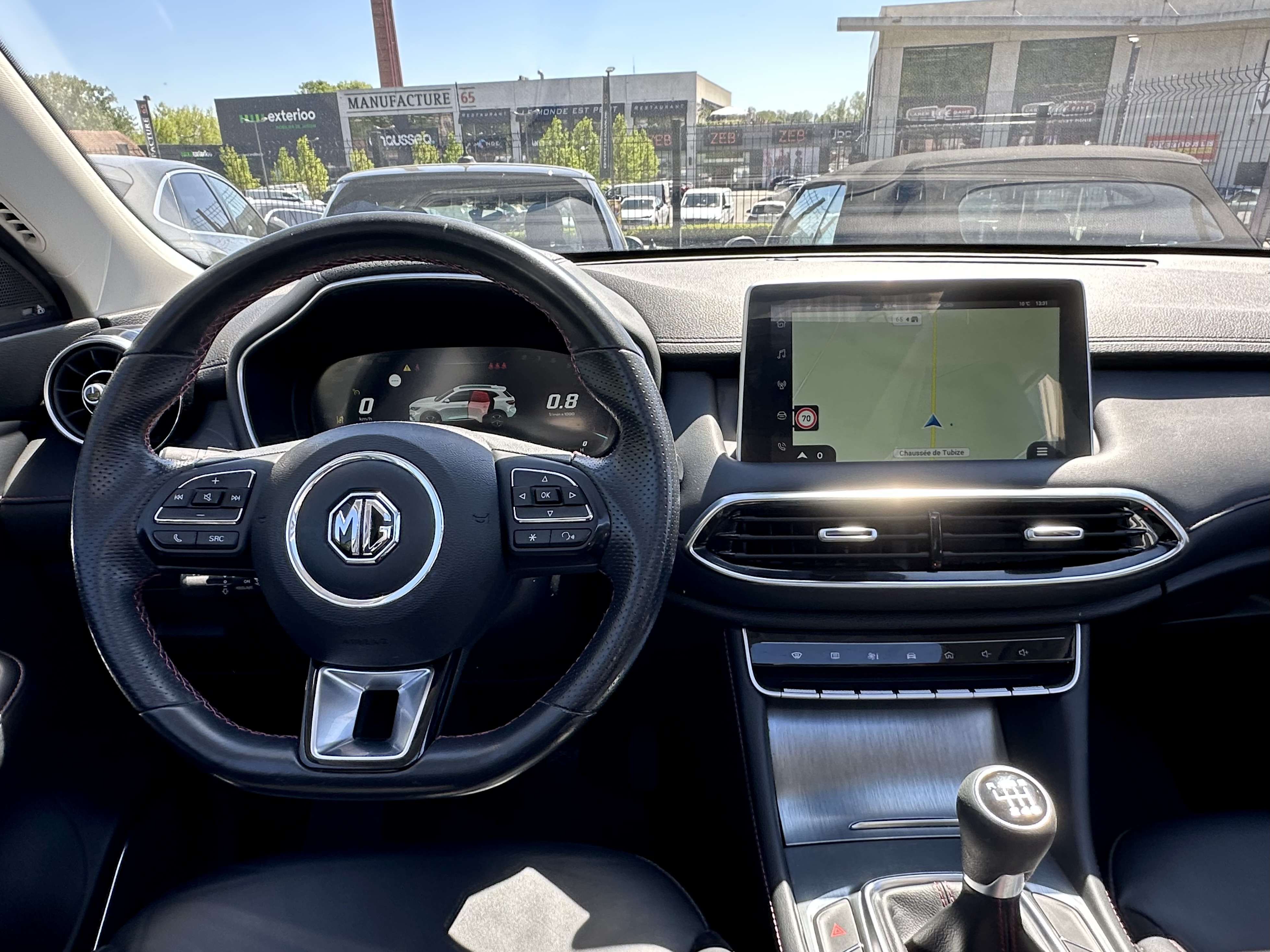 MG HS 1.5*FULL OPTION*PANO*ATT-REMORQUE*CAM 360*GARANTIE