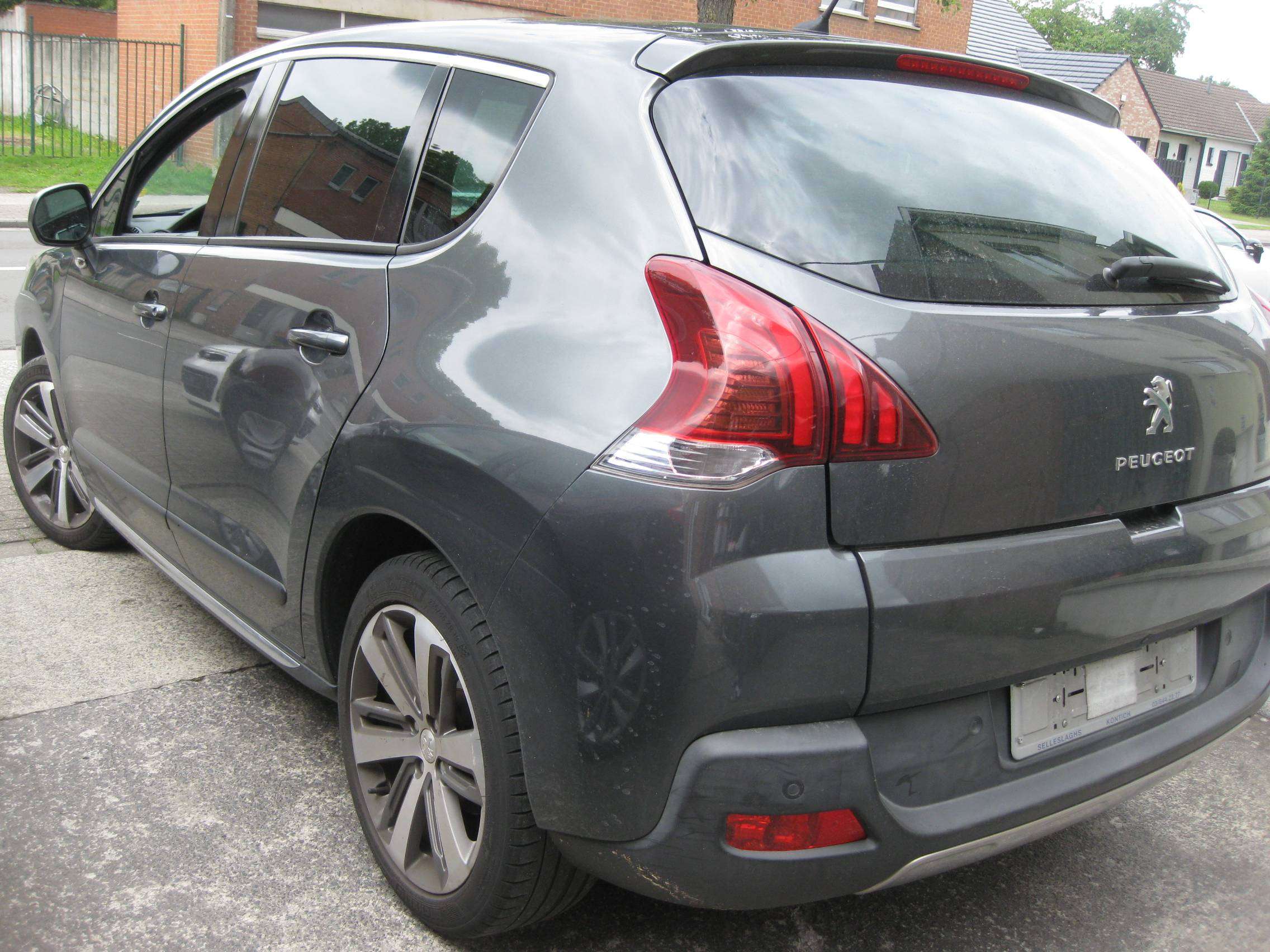 Peugeot 3008 2.0 HDi Automatique Full option Nouvelle courroie Garantie 1an