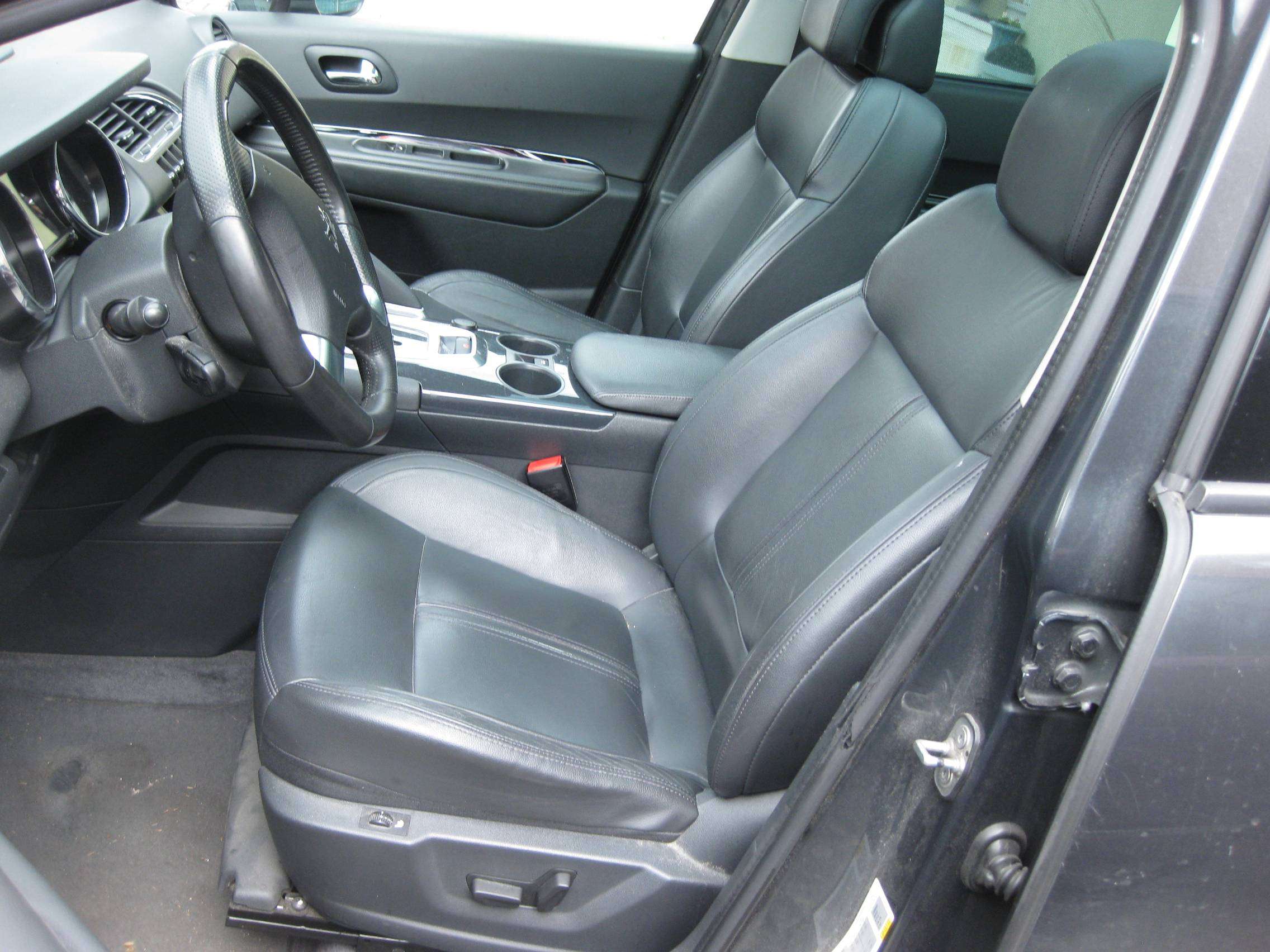 Peugeot 3008 2.0 HDi Automatique Full option Nouvelle courroie Garantie 1an