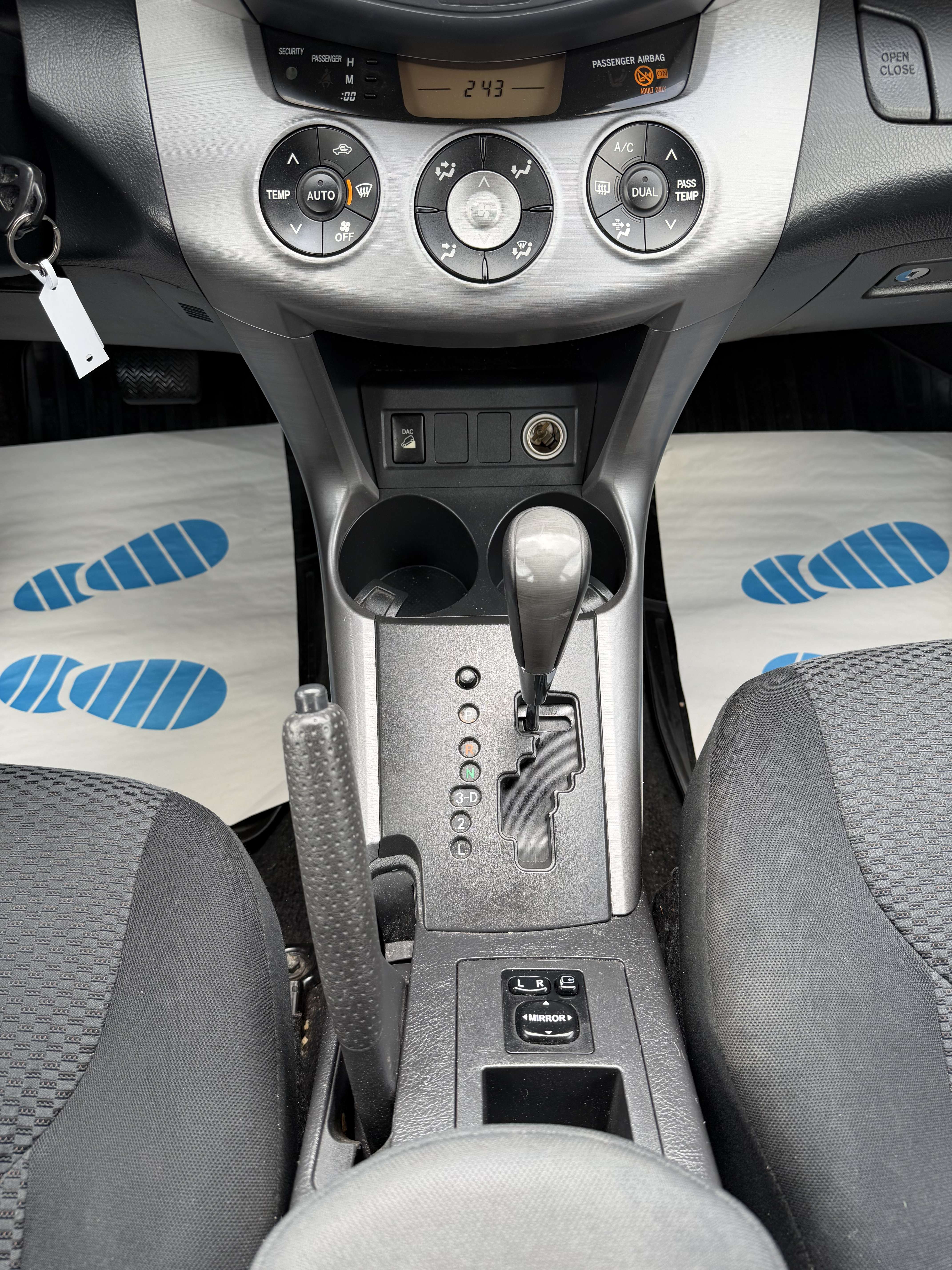 Toyota RAV 4 4x4*2.0i VVT-i 16v*❗️Prix Export❗️CLIMA*JANTES*