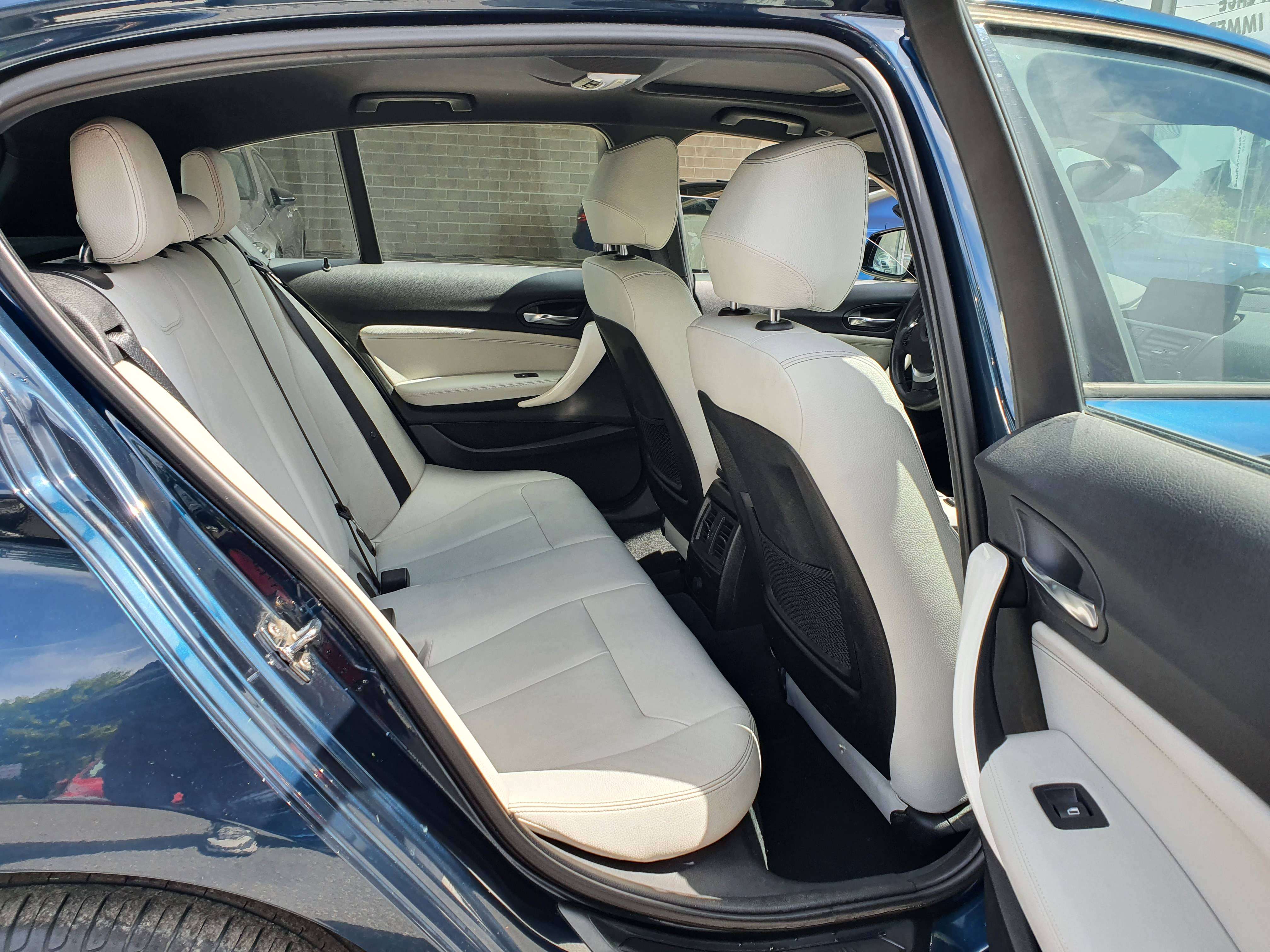 BMW 120 🟢DIESEL 184CV BOITE AUTO | 1ER MAIN | TOIT OUVRANT | FULL CARNET | CAMERA
