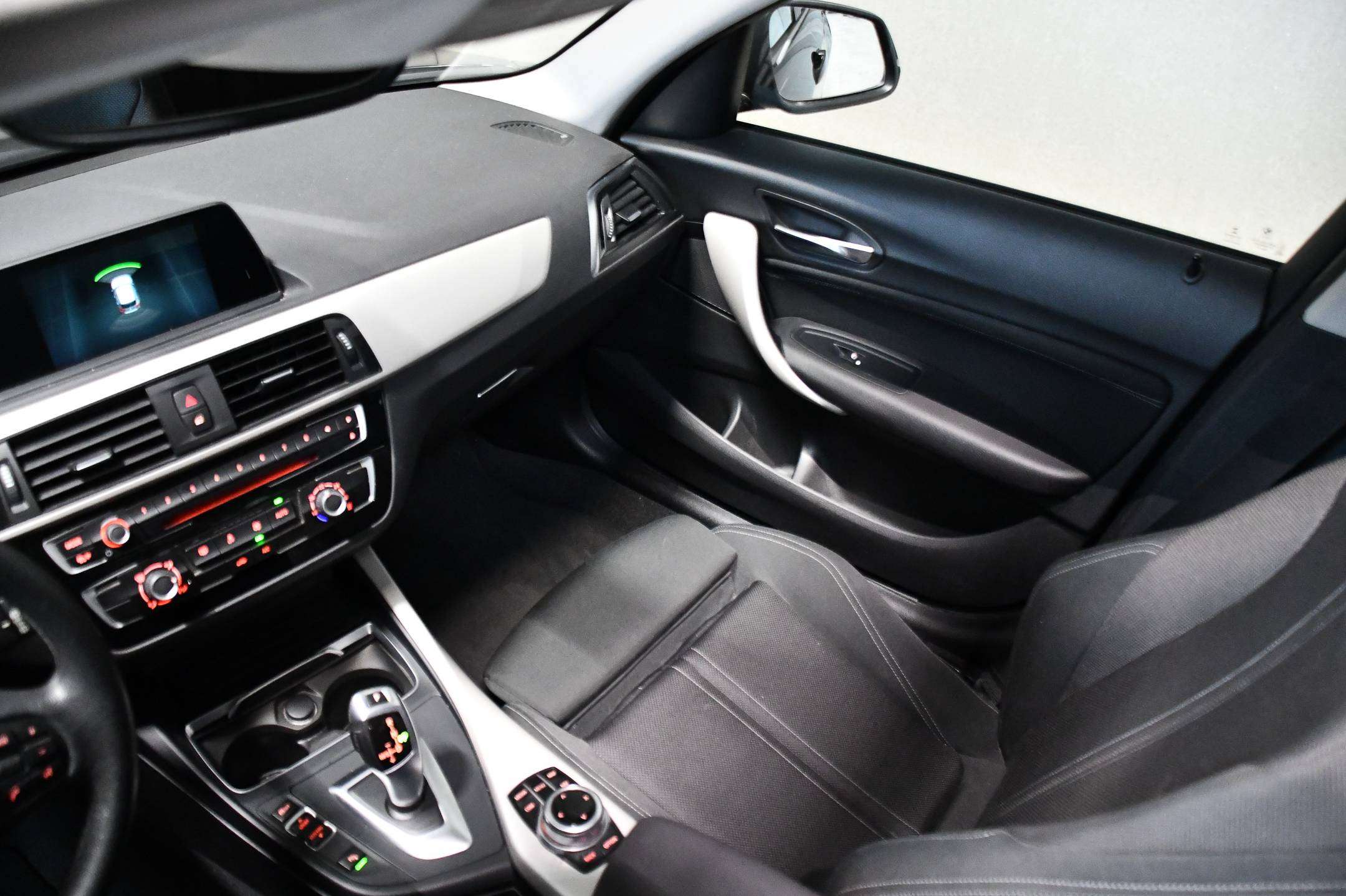 BMW 118 118i I AUTOMAAT I CRUISE CONTROL I OPEN DAK