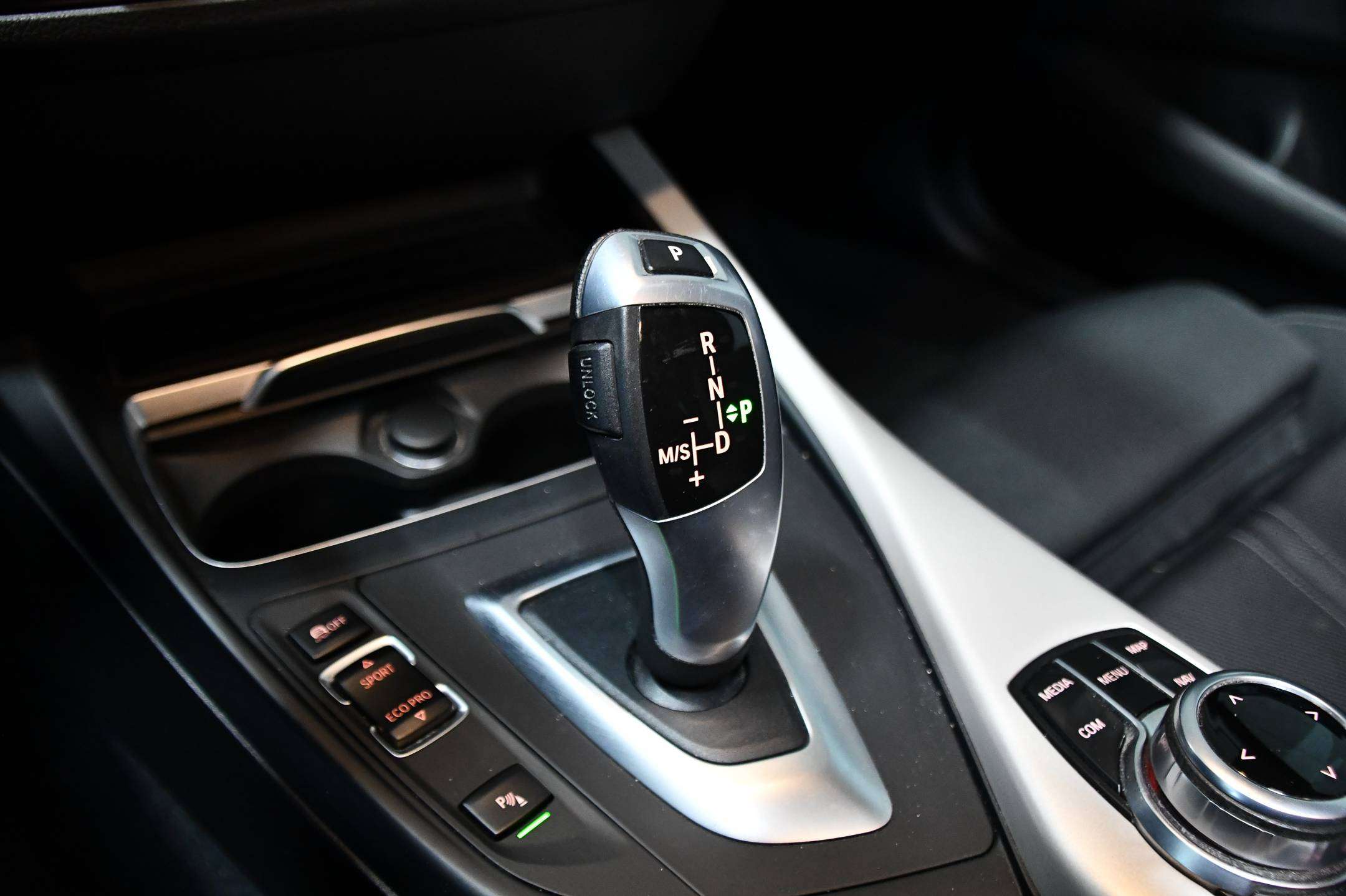 BMW 118 118i I AUTOMAAT I CRUISE CONTROL I OPEN DAK