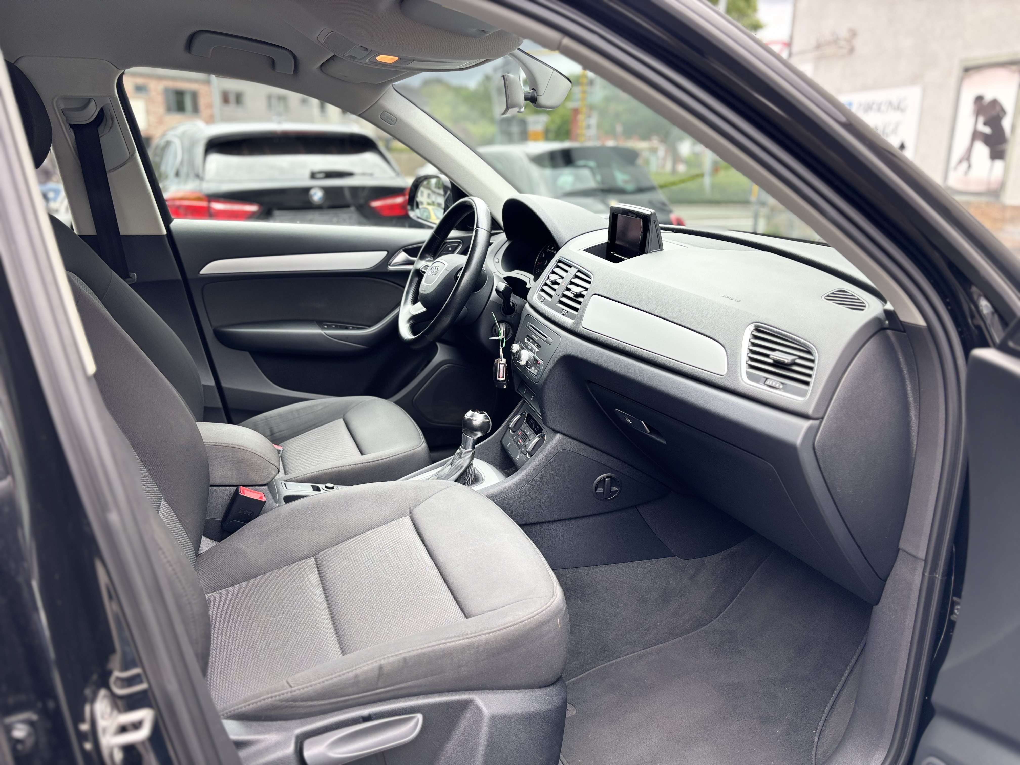 Audi Q3 Q3 1.4 TFSI S tronic Automaat Elektr Trekhaak Xenon Carpass