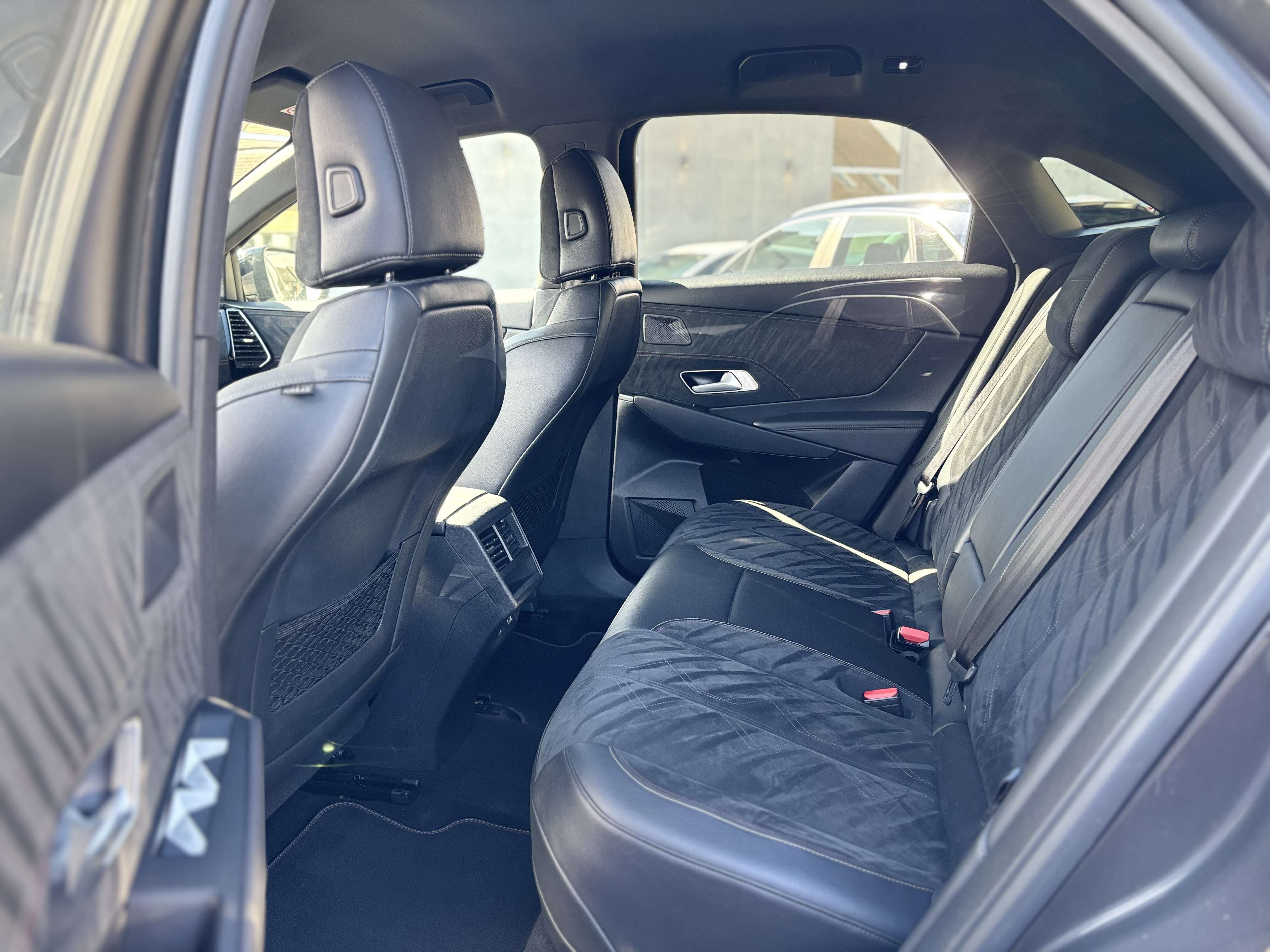 DS Automobiles DS 7 Crossback PHEV 1.6 E-TENSE Performance Line Hybrid  165kw Carpass Alcantara FULL