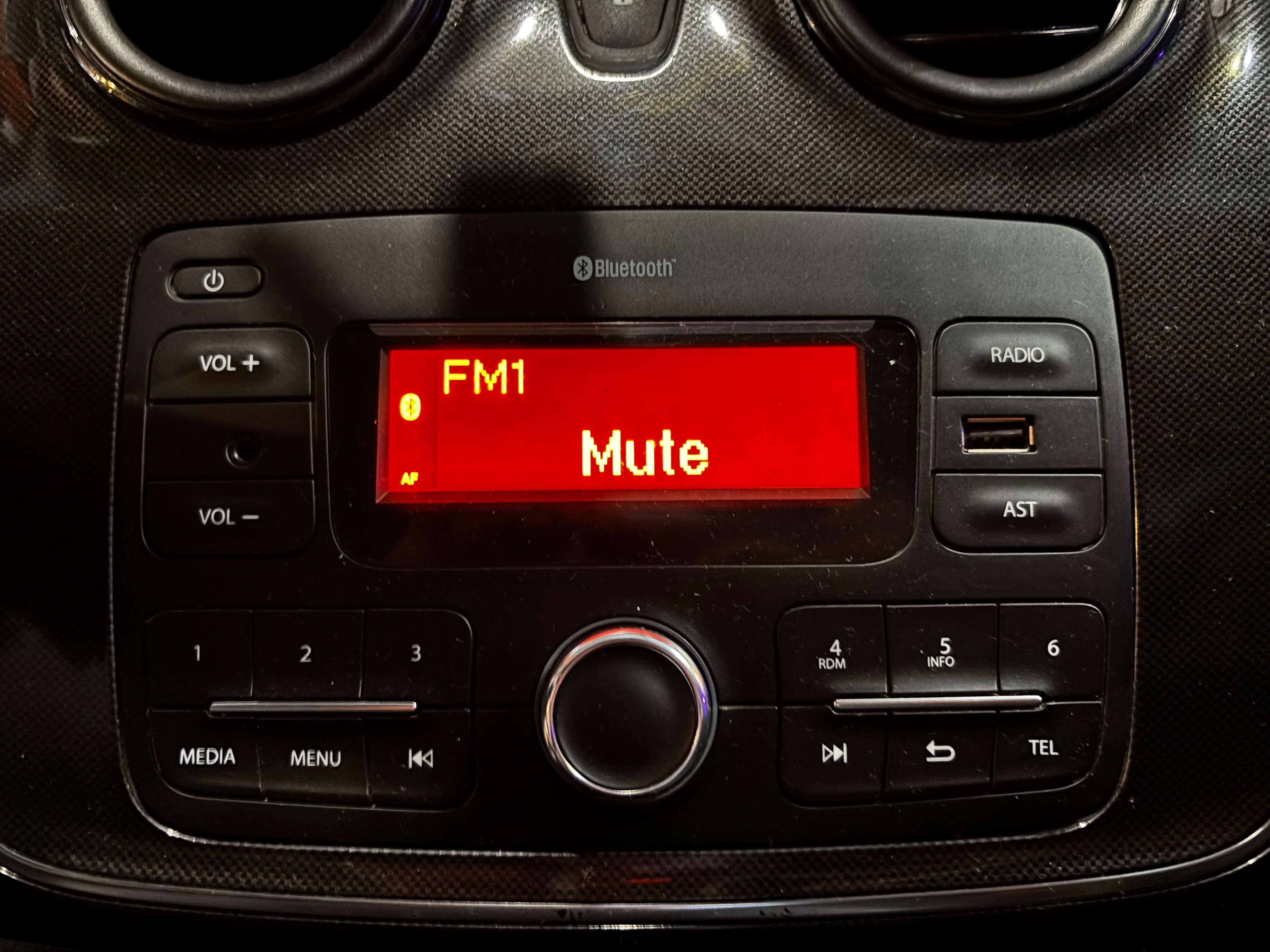 Dacia Sandero ✔12 MOIS DE GARANTIE✔Sandero  1.0i SCe  (EU6.2)✔