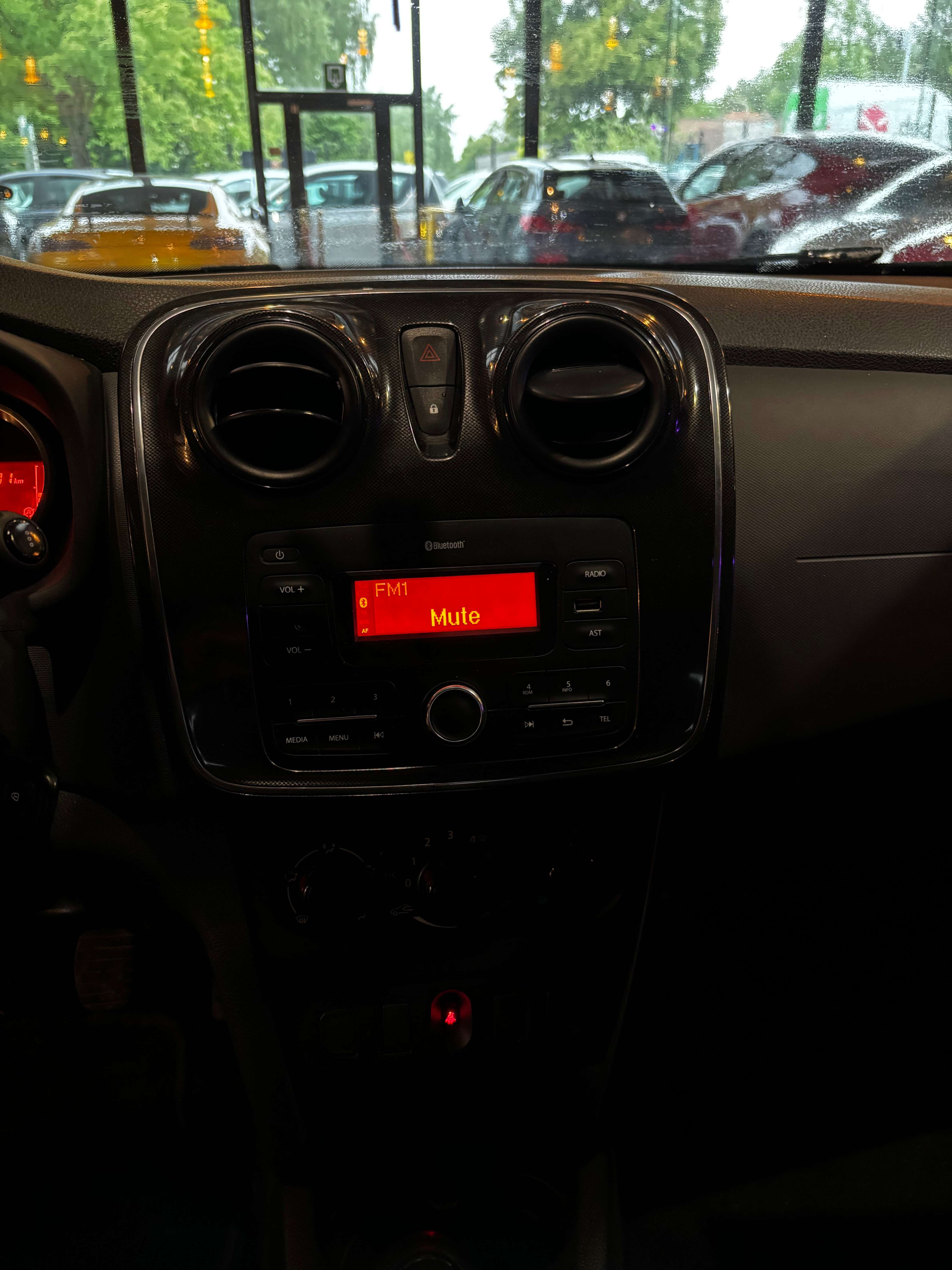 Dacia Sandero ✔12 MOIS DE GARANTIE✔Sandero  1.0i SCe  (EU6.2)✔