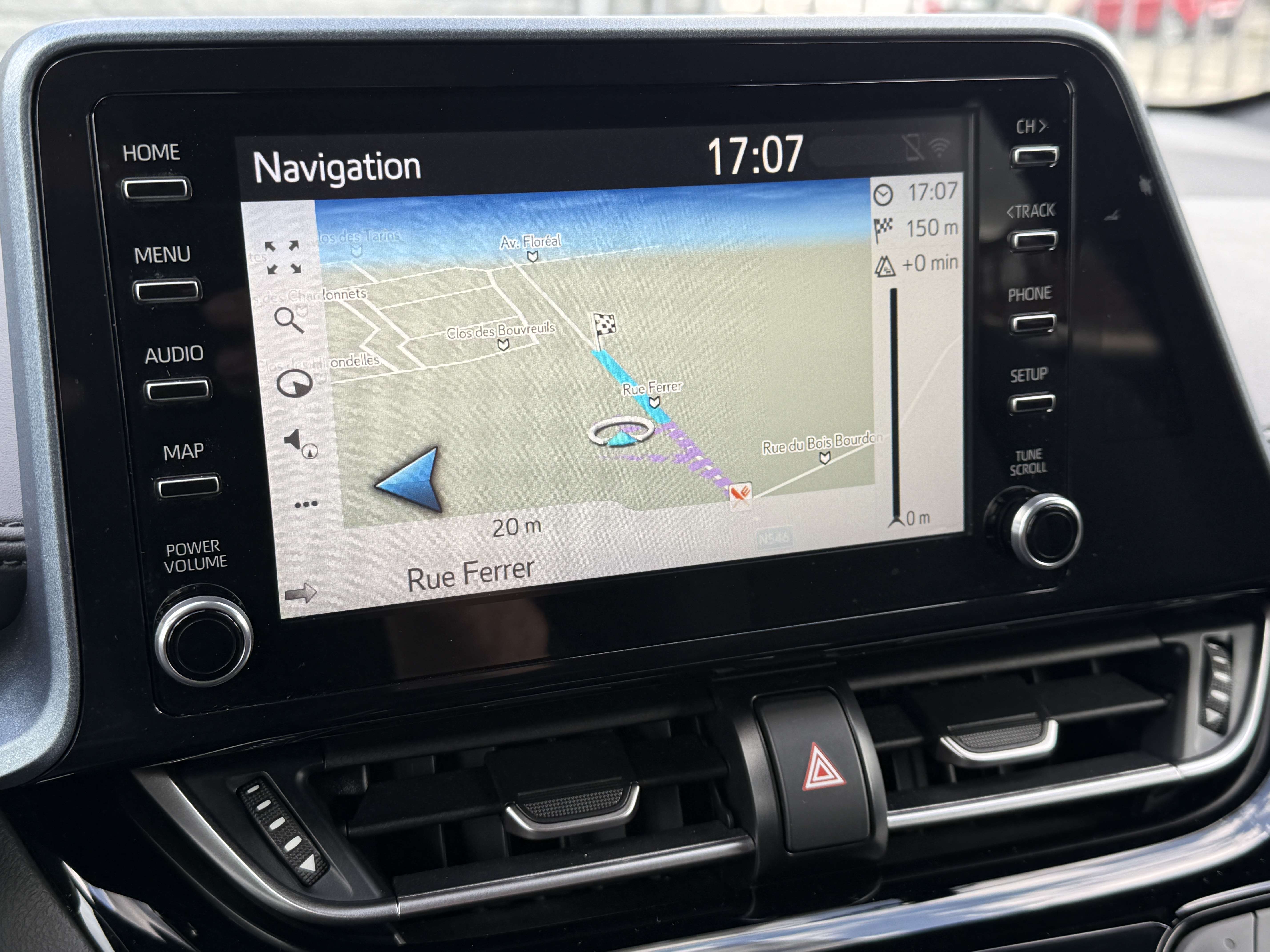 Toyota C-HR C-HR Hybrid 1.8i VVT-i Bi-Tone E-CVT /// /// ///