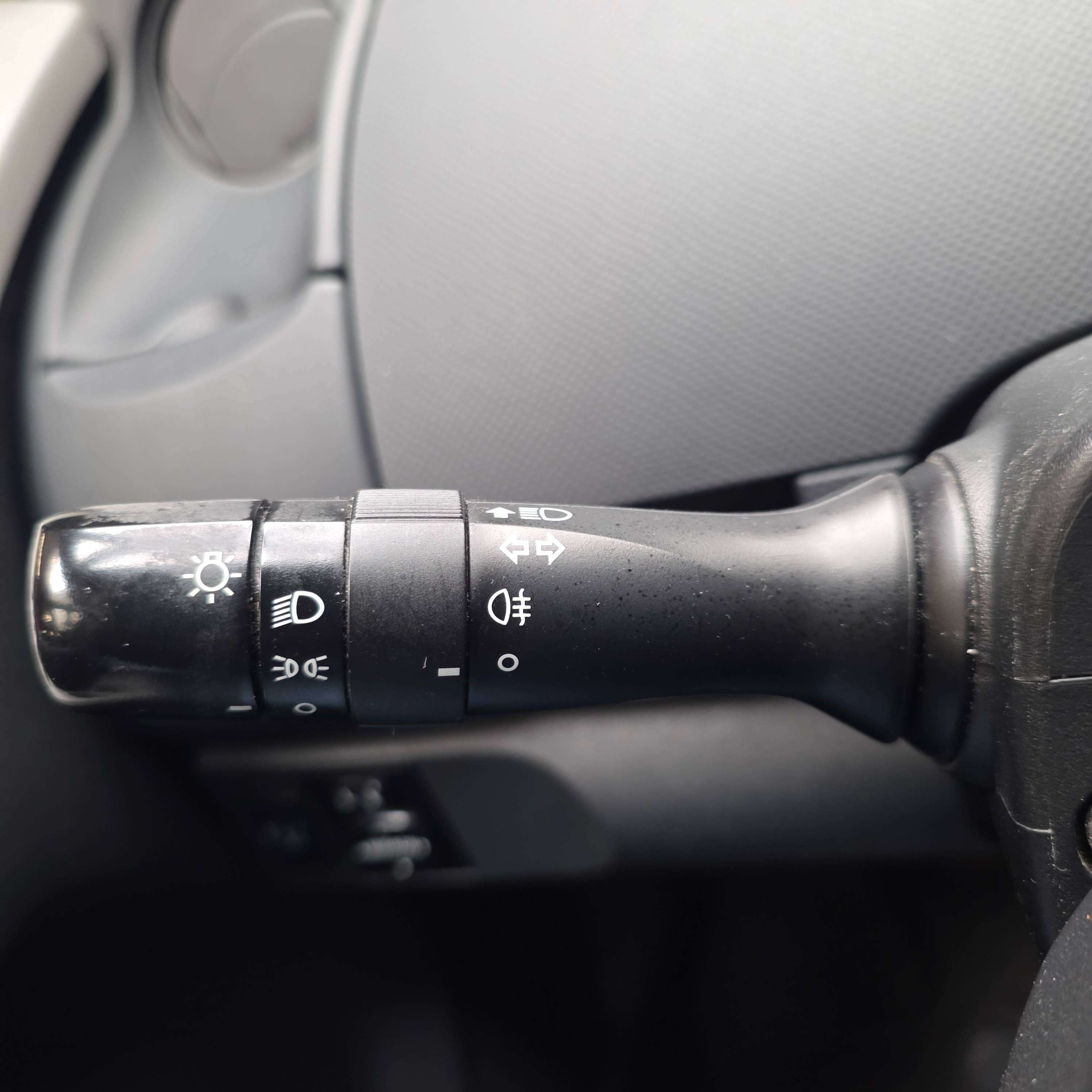 Toyota Yaris 1.0i VVT-i 12 MOIS de garantie