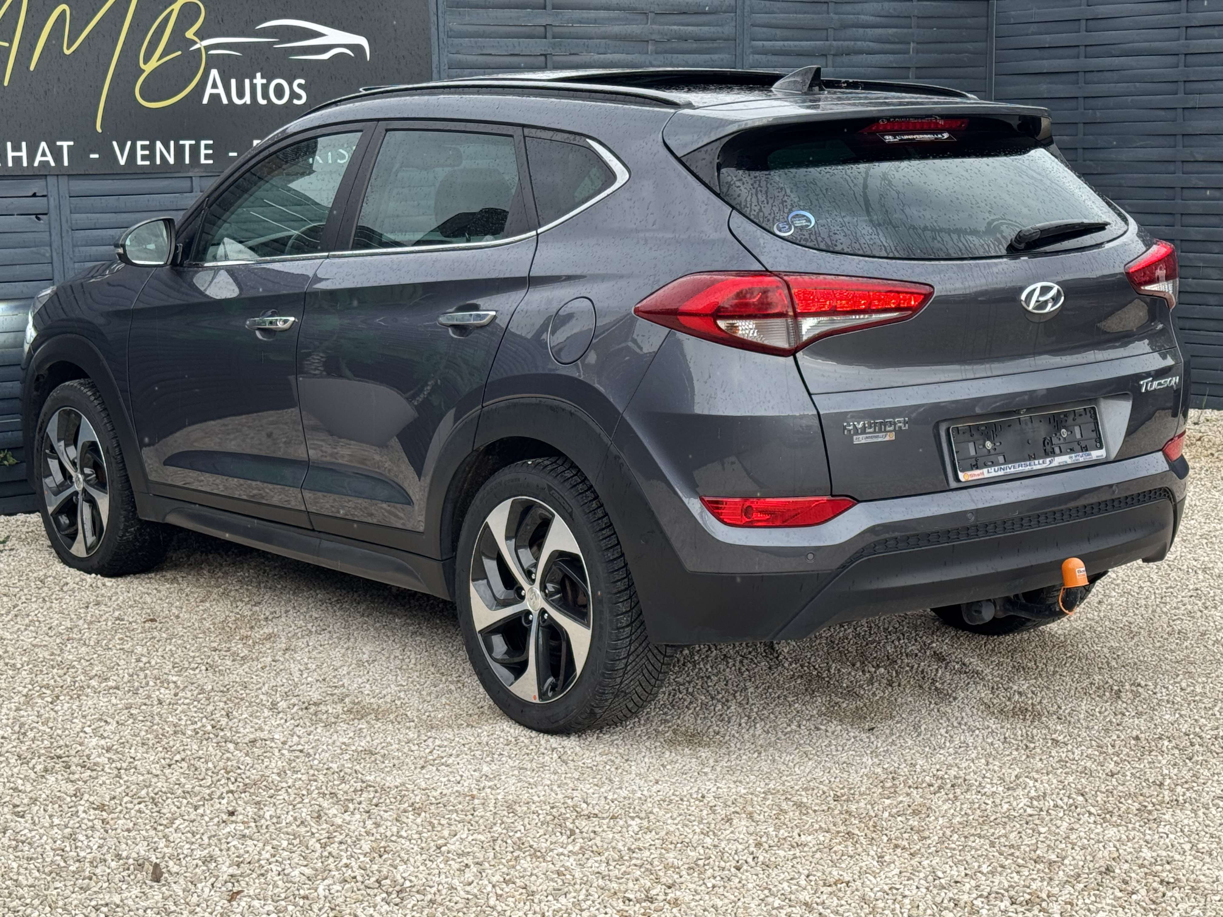 Hyundai TUCSON 1.7 CRDi */*BOITE AUTO+TOIT OUVRANT+CAMERA+CUIR*/*