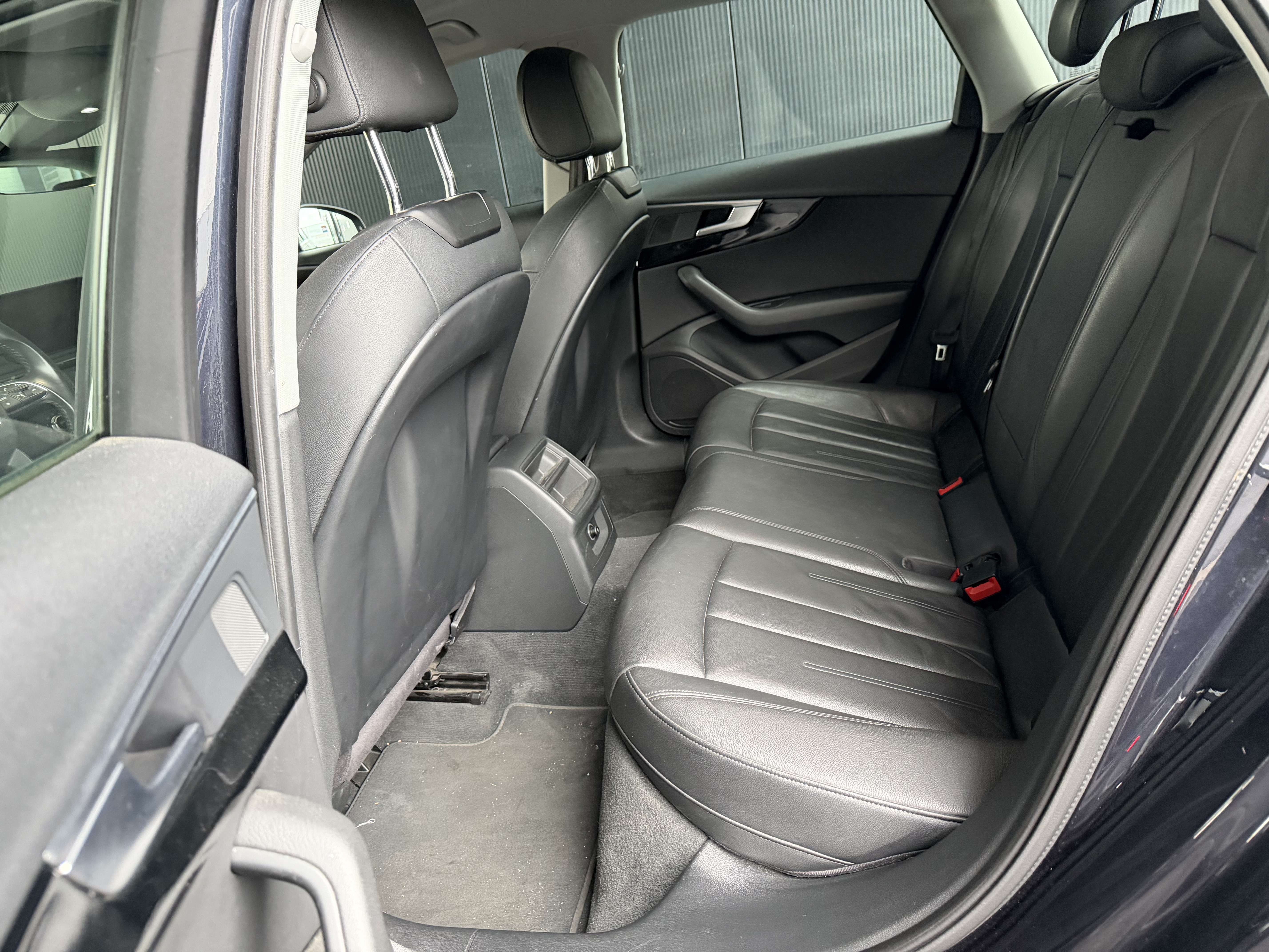 Audi A4 Avant 2.0 TDi ultra .S tronic *1Jaar Garantie*