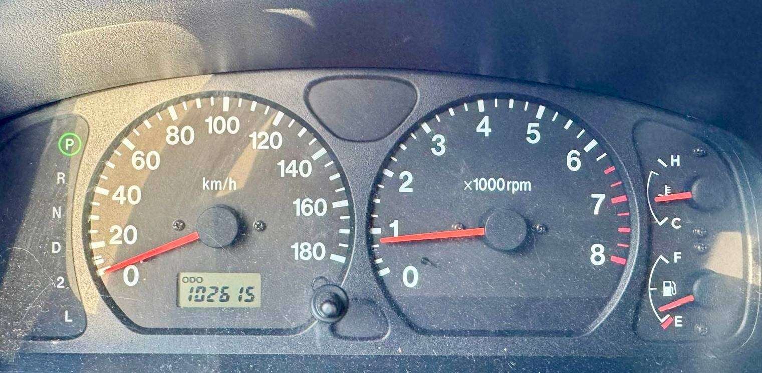 Suzuki Jimny 1.3i VVT BVA / TOIT Pano / car-pass / attache rem