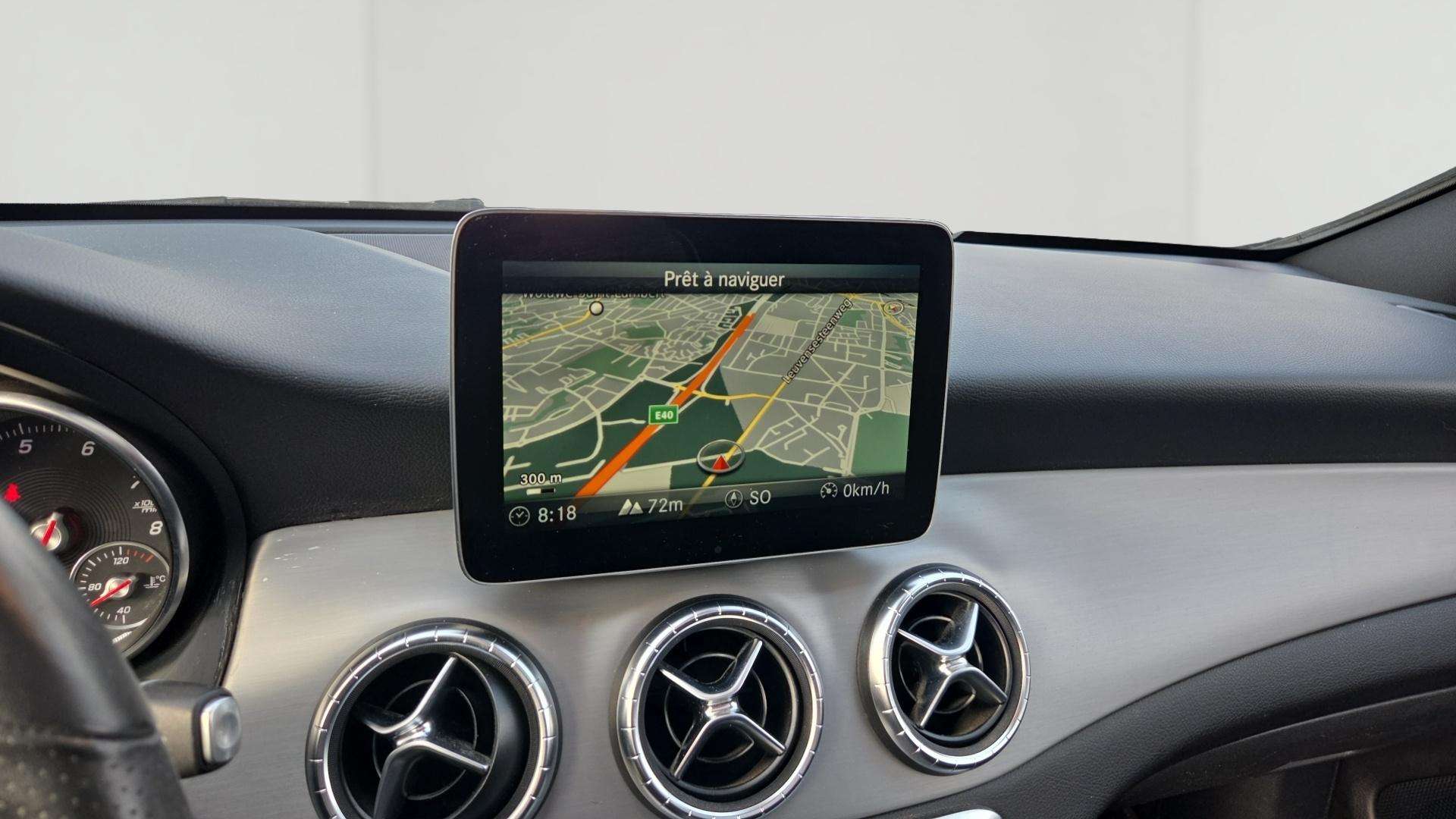 Mercedes-Benz CLA 180 Shooting Brake CLA A7 Business Solution AMG
