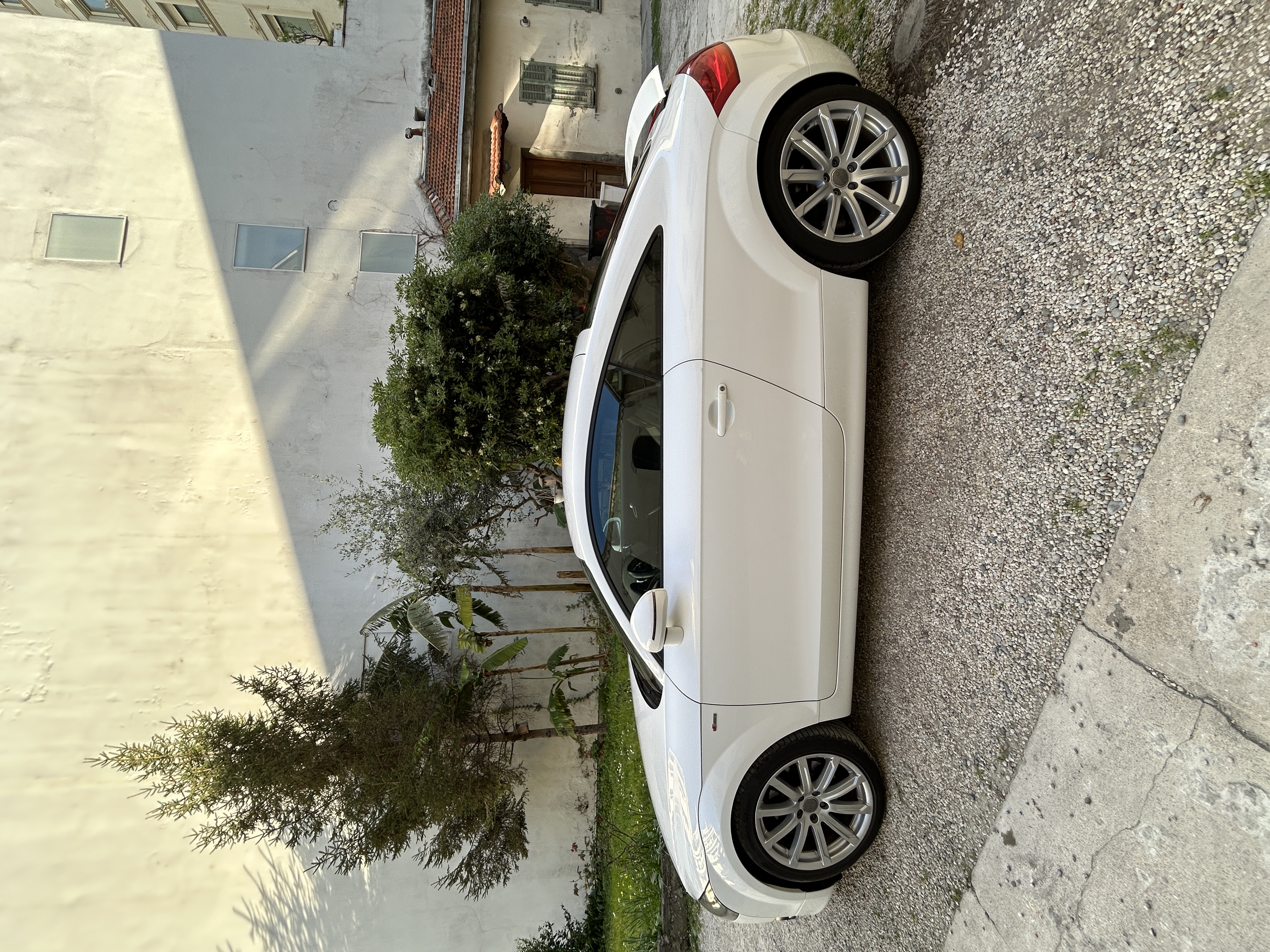 Audi Tt COUPE 1.8 T 163 S LINE