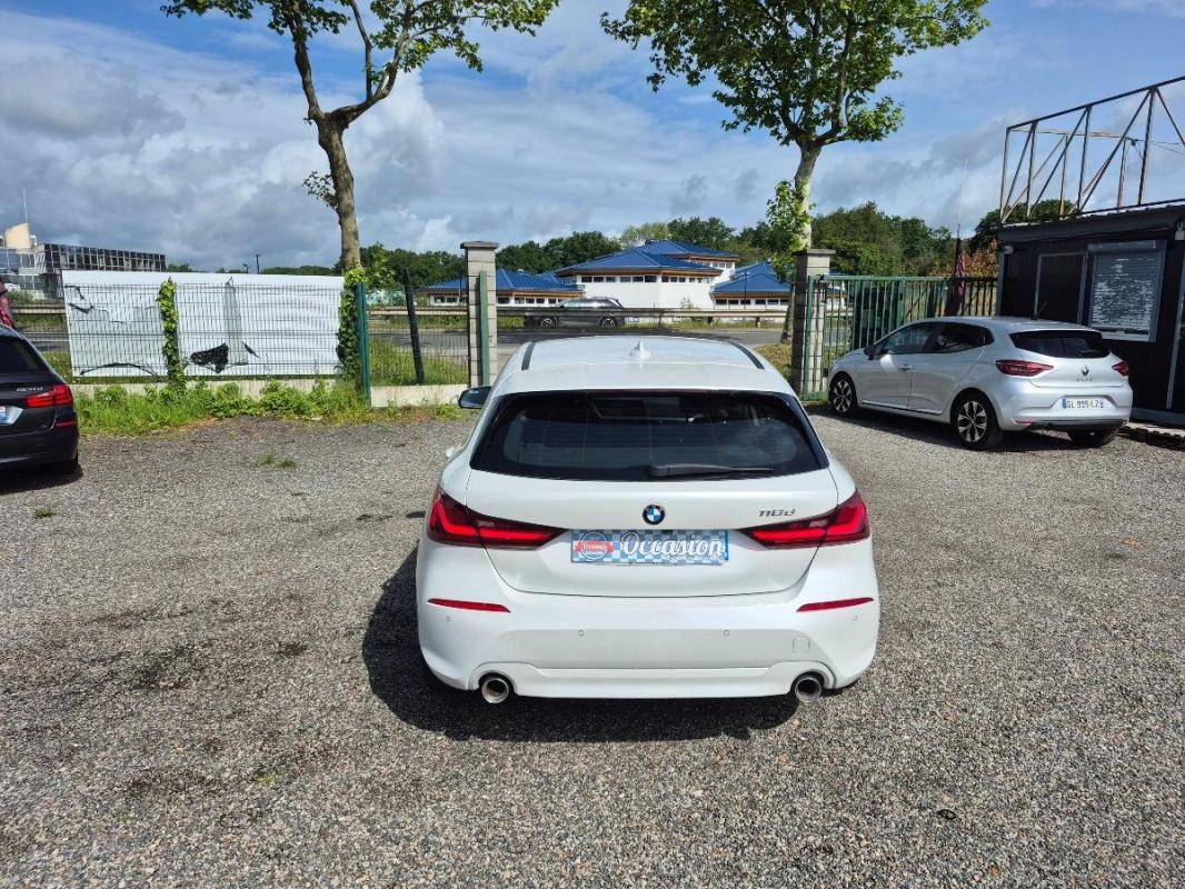 Bmw Serie 1 2.0 118 D 150 (an:2023) BUSINESS DESIGN BVA 14158 HT 1ére main