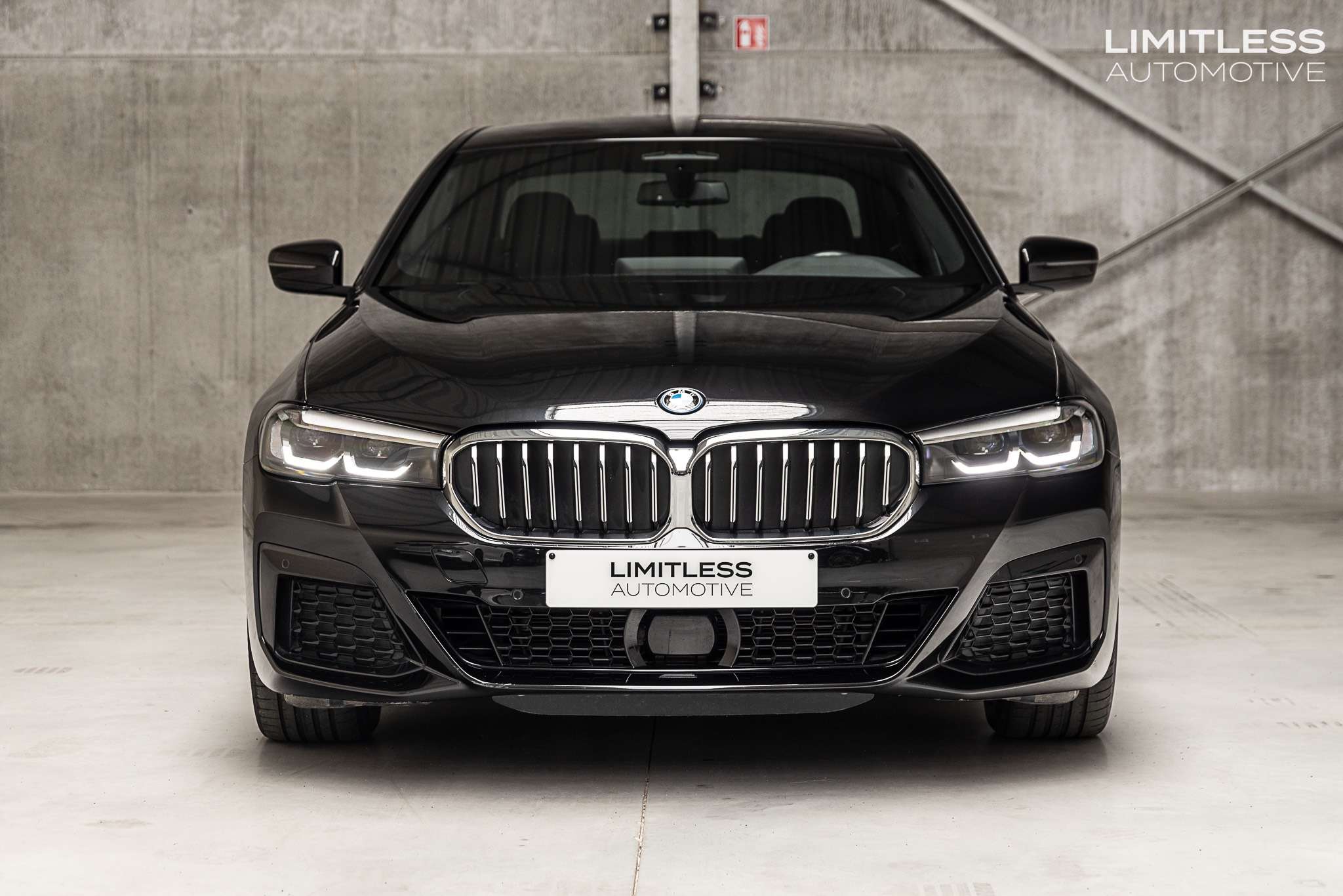 BMW 530 e xDrive | M Sport / LED / ACC / TOW / HiFi / VAT-qualified
