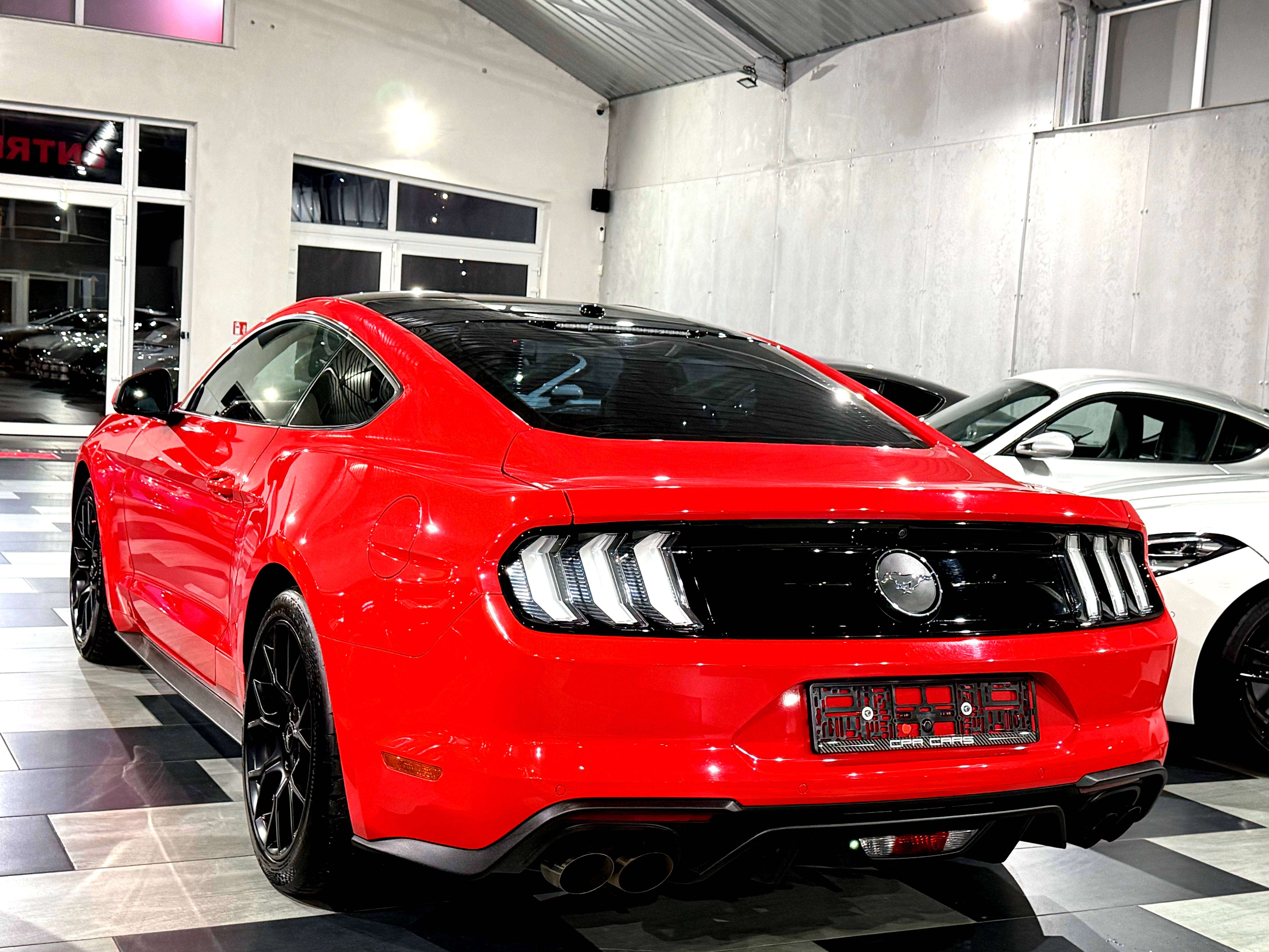 Ford Mustang 2.3 EcoBoost Etat Neuf Full Hist.