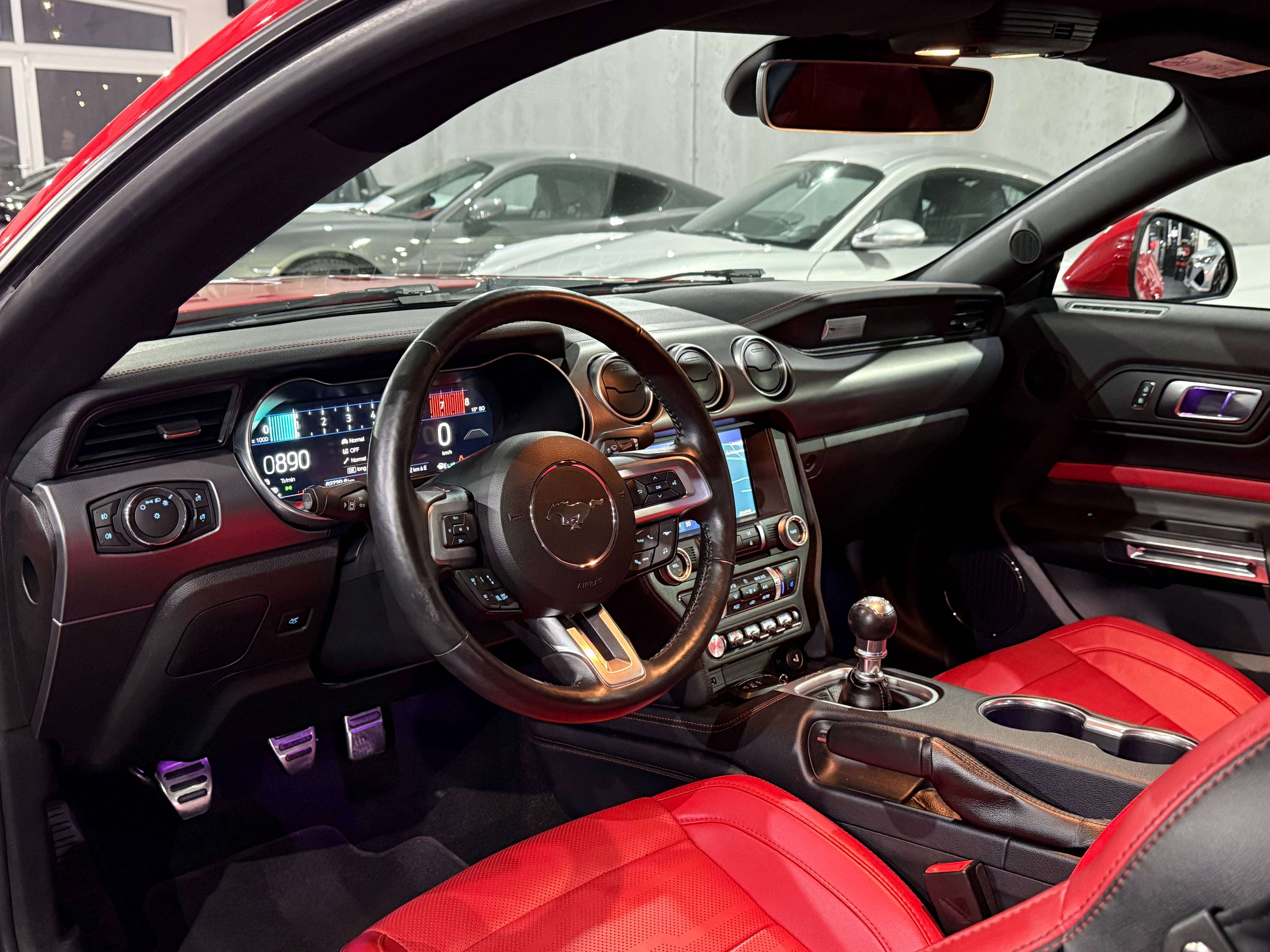 Ford Mustang 2.3 EcoBoost Etat Neuf Full Hist.