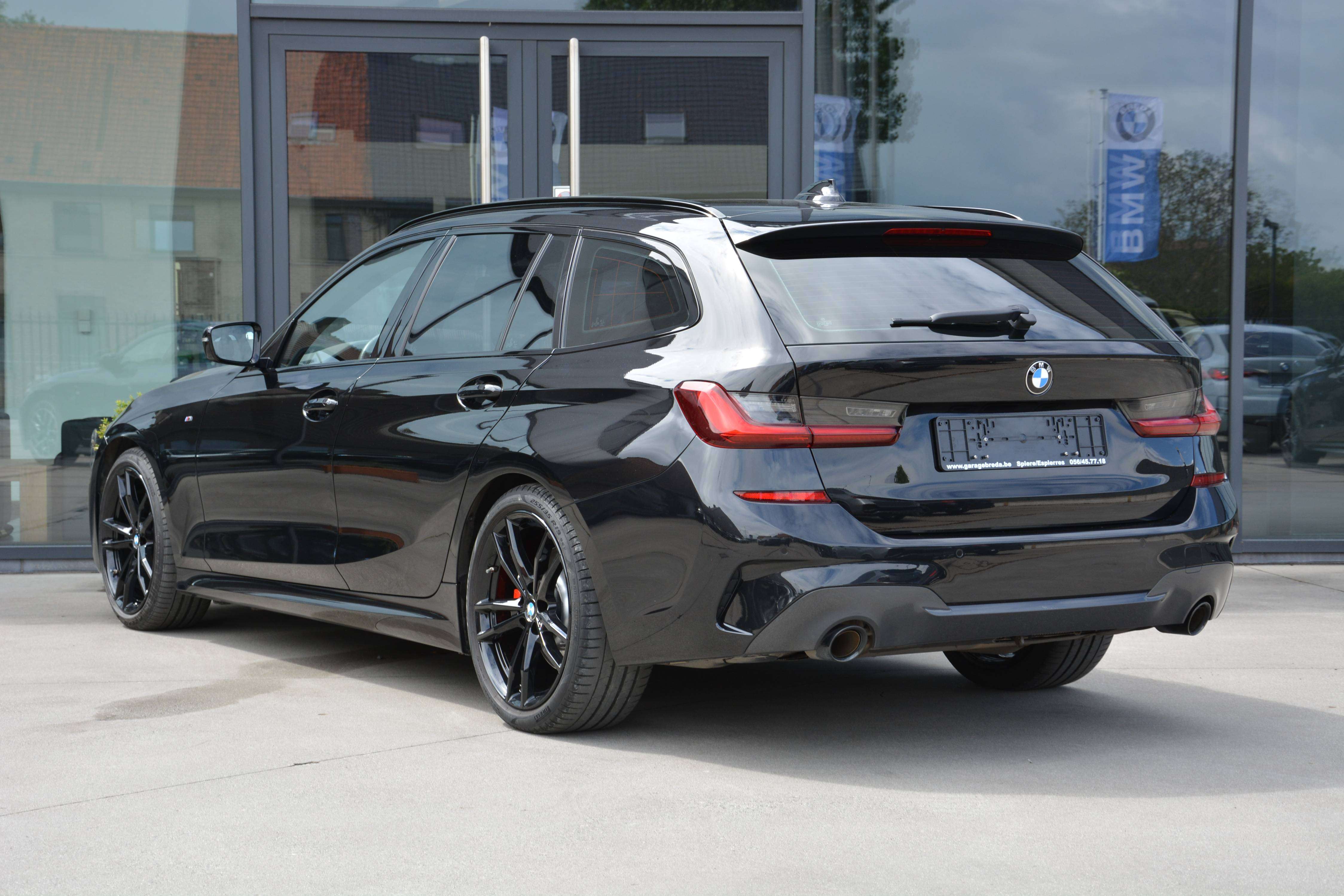 BMW 330 i Touring M-Sport/ PDC/ LED/ Navi/ Leder/ Pano/ Hifi/ Alu's 19"