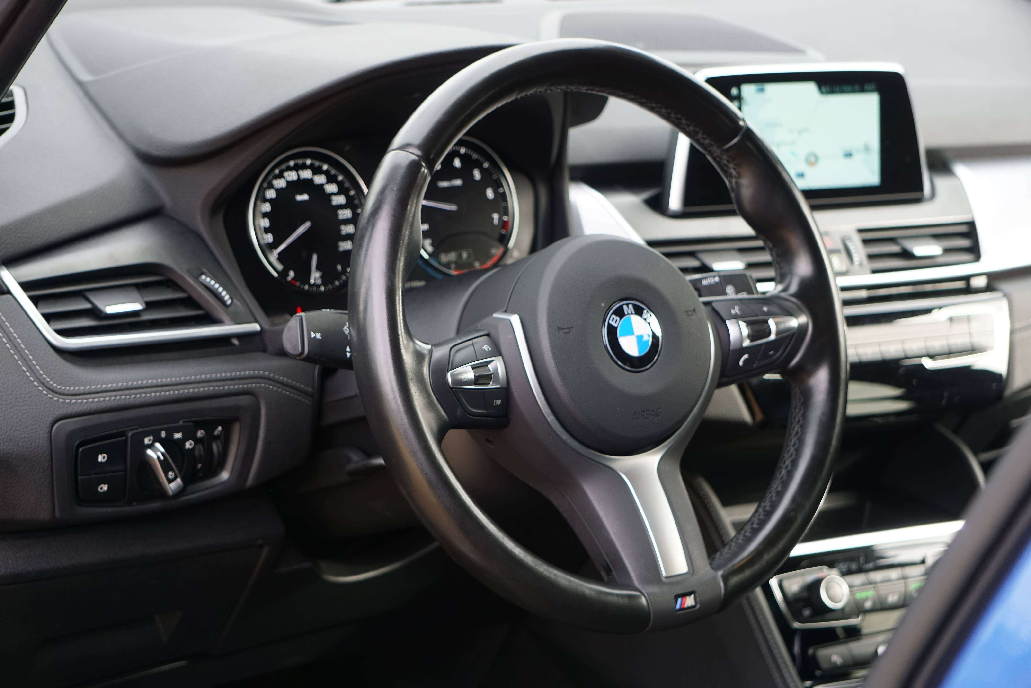 BMW 218 i Gran Tourer PACK M AUTO 7 PLACES CLIMTRONIC PDC CARNET