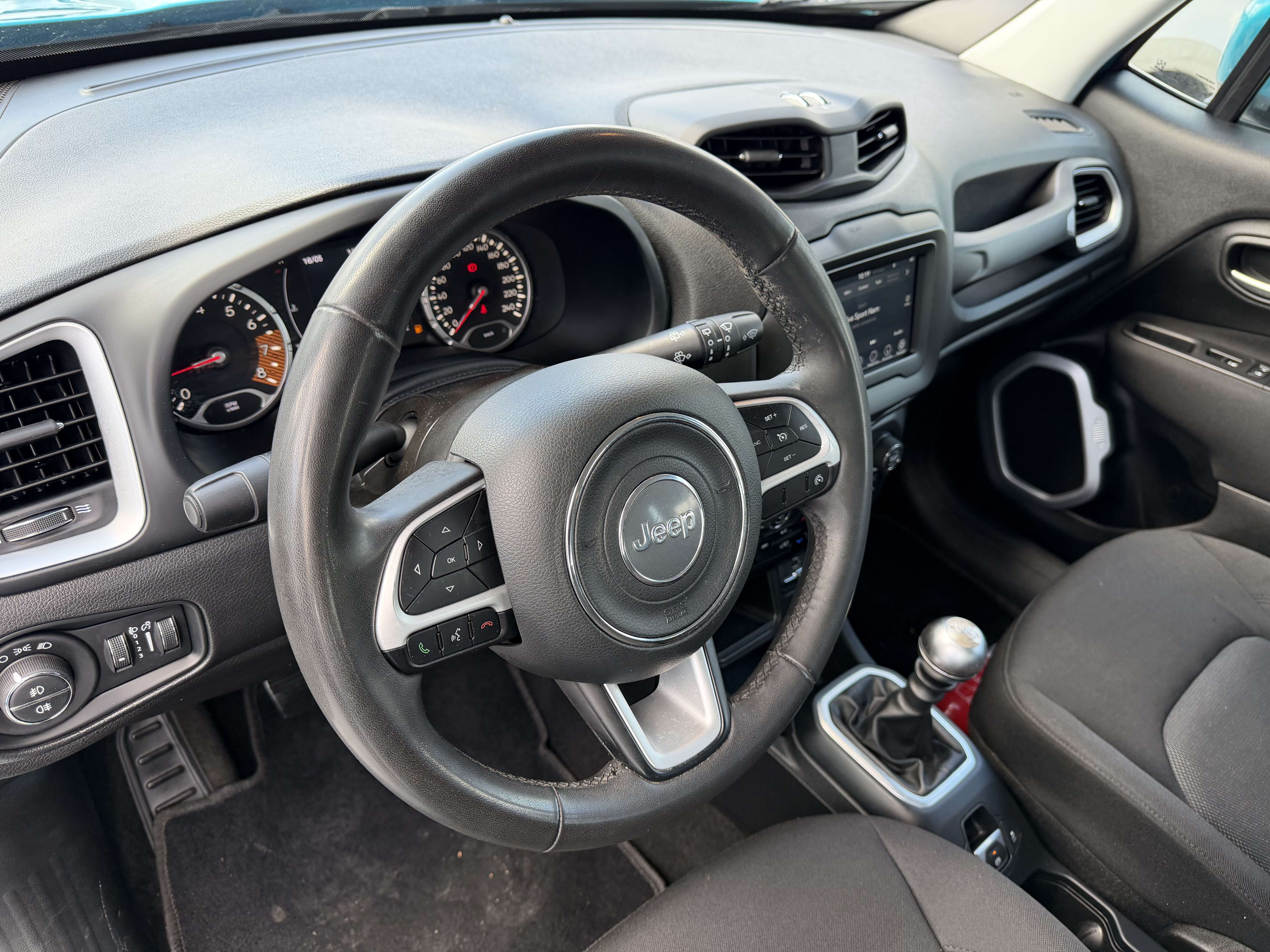 Jeep Renegade 1.0 T3 - Attache remorque - Bluetooth - USB
