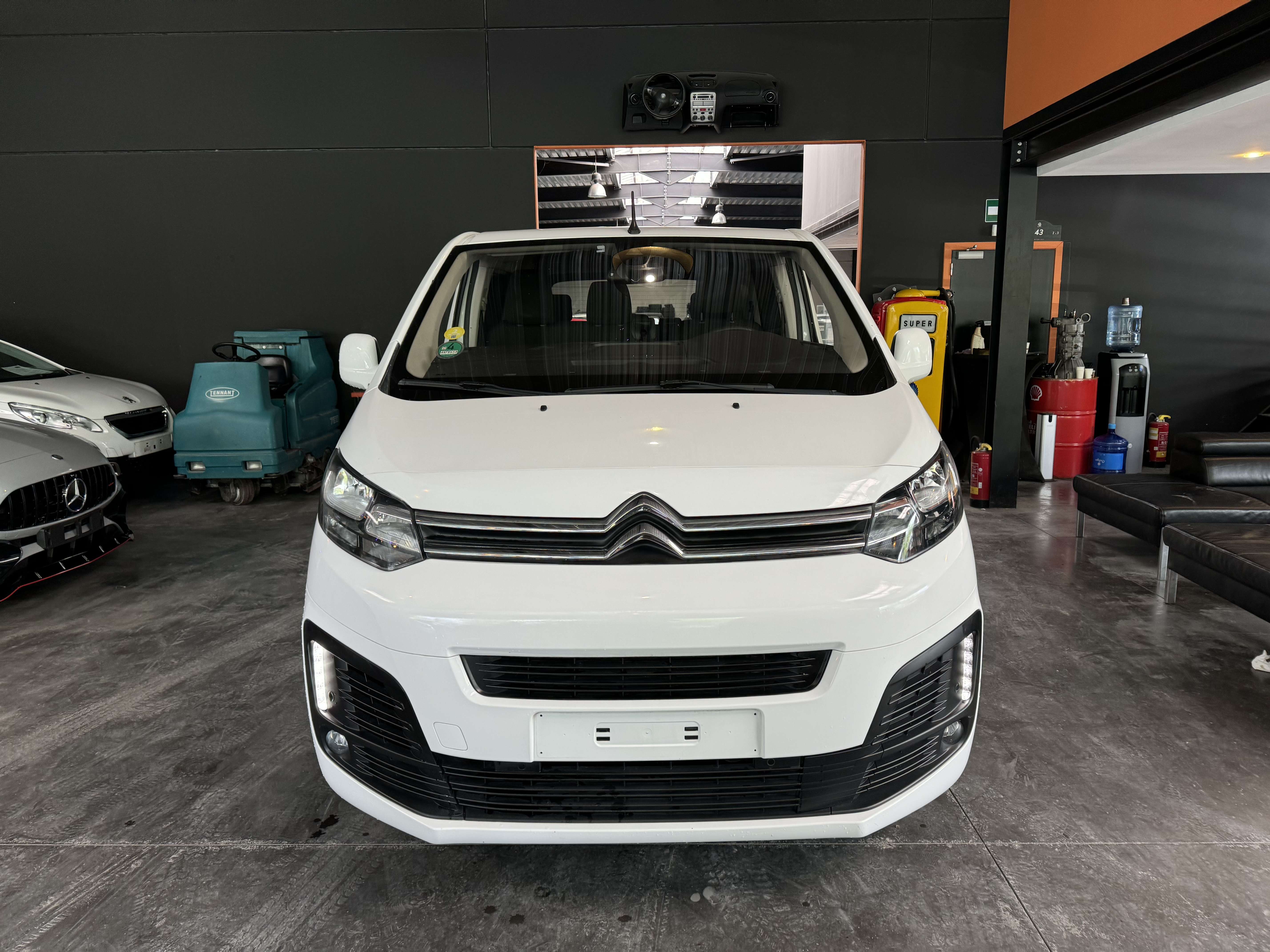 Citroen Spacetourer 1.5(d)- 6 PLACES ! A/C - MEDIA/TEL - CAMERA - LIM/REG