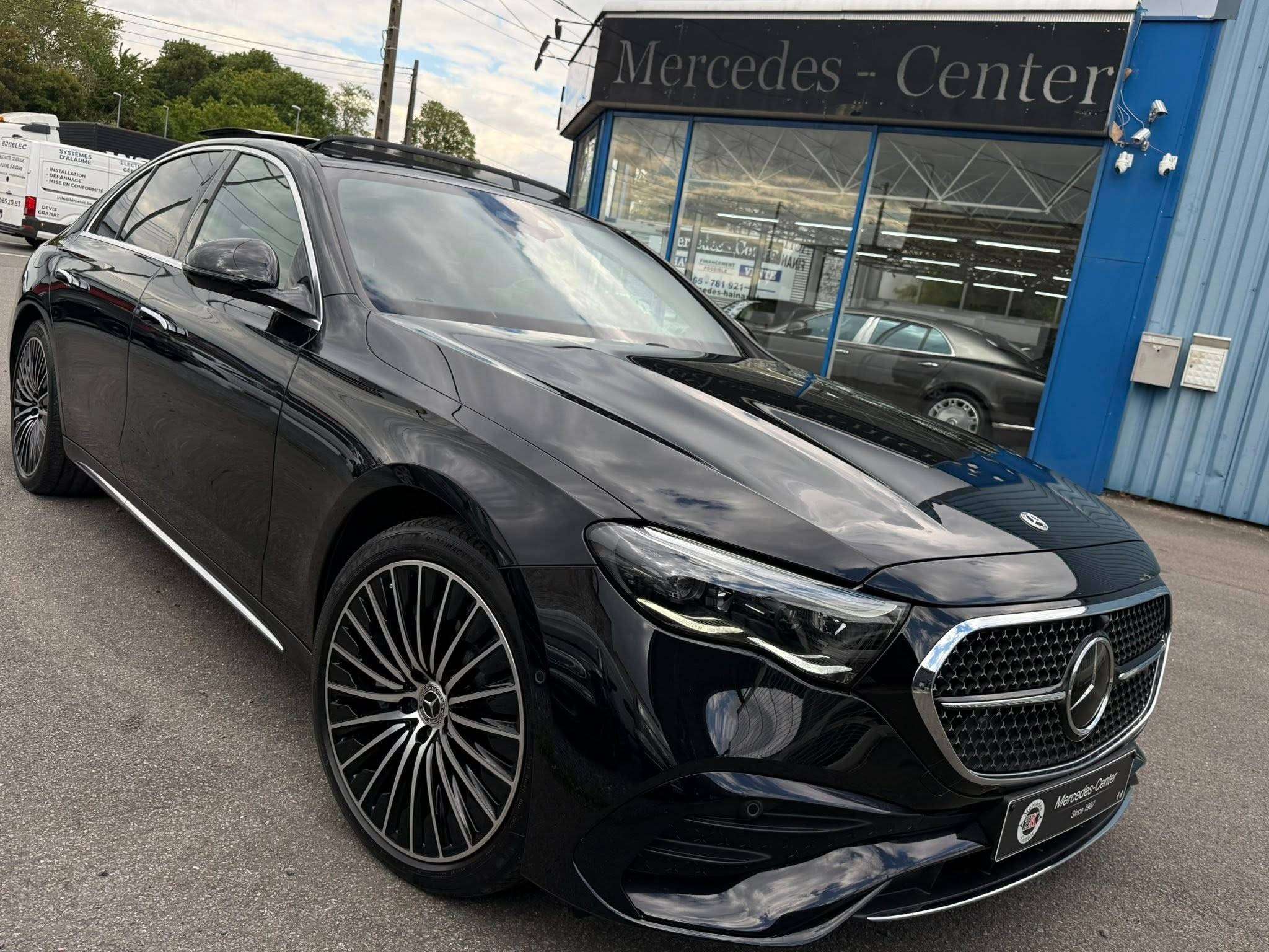 Mercedes-Benz E 300 e Plug-In-Hybride * PACK AMG * HYPERSCREEN * DESIGNO * BURMESTER * MEMOIRE * MEGA FULL OPTIONS !! 59 900 € NETTO (+ TVA)