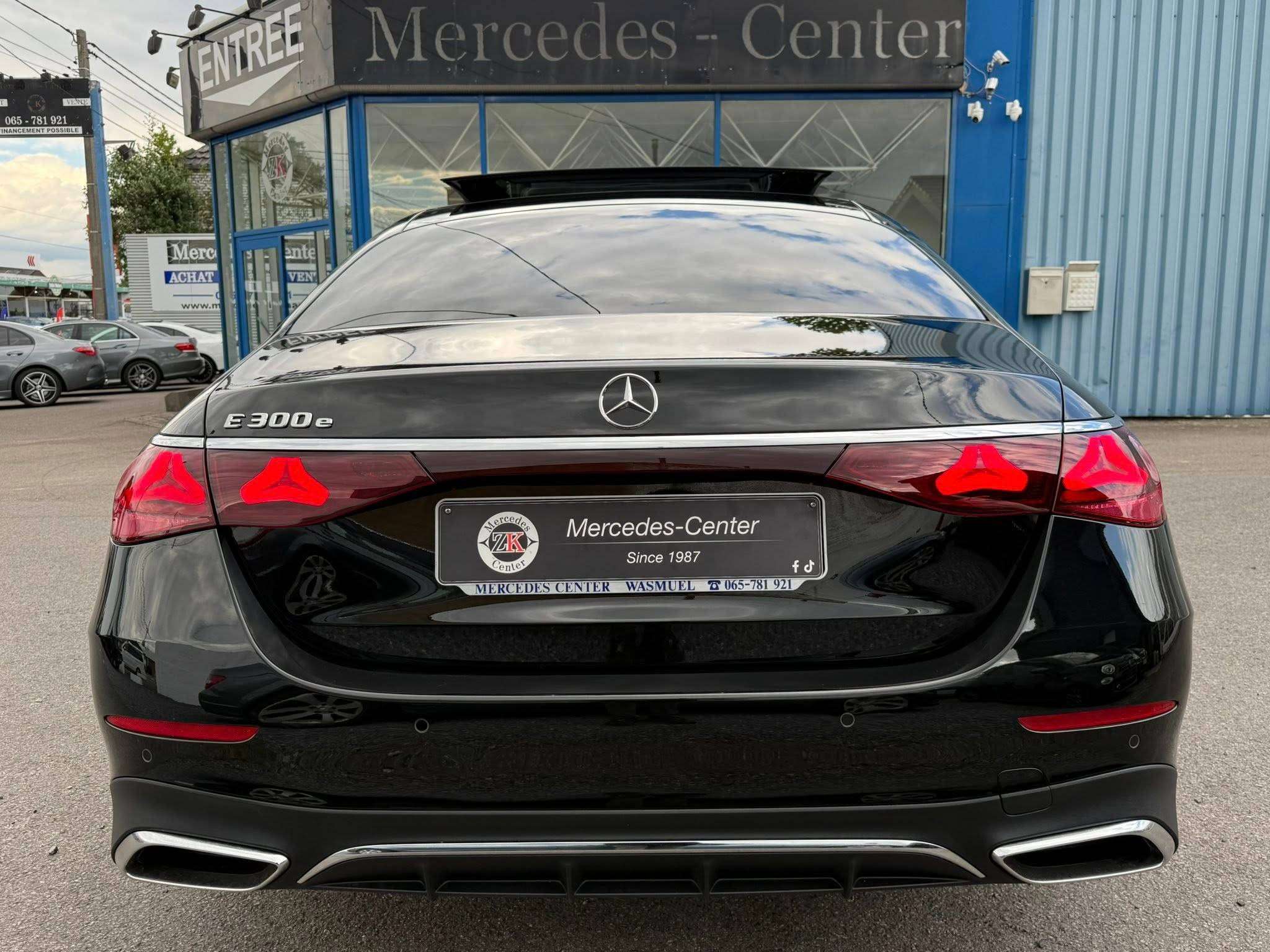 Mercedes-Benz E 300 e Plug-In-Hybride * PACK AMG * HYPERSCREEN * DESIGNO * BURMESTER * MEMOIRE * MEGA FULL OPTIONS !! 59 900 € NETTO (+ TVA)