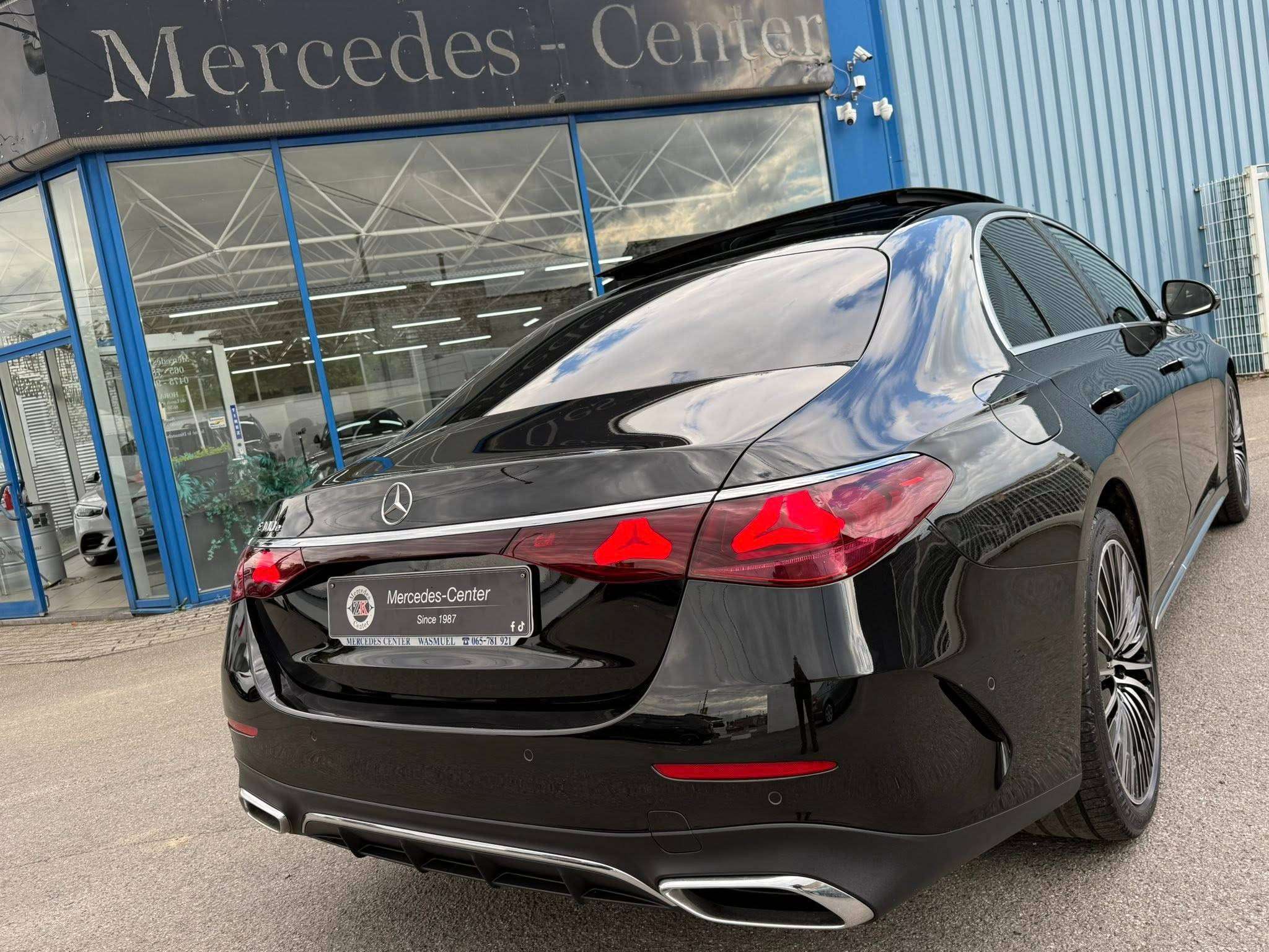 Mercedes-Benz E 300 e Plug-In-Hybride * PACK AMG * HYPERSCREEN * DESIGNO * BURMESTER * MEMOIRE * MEGA FULL OPTIONS !! 59 900 € NETTO (+ TVA)