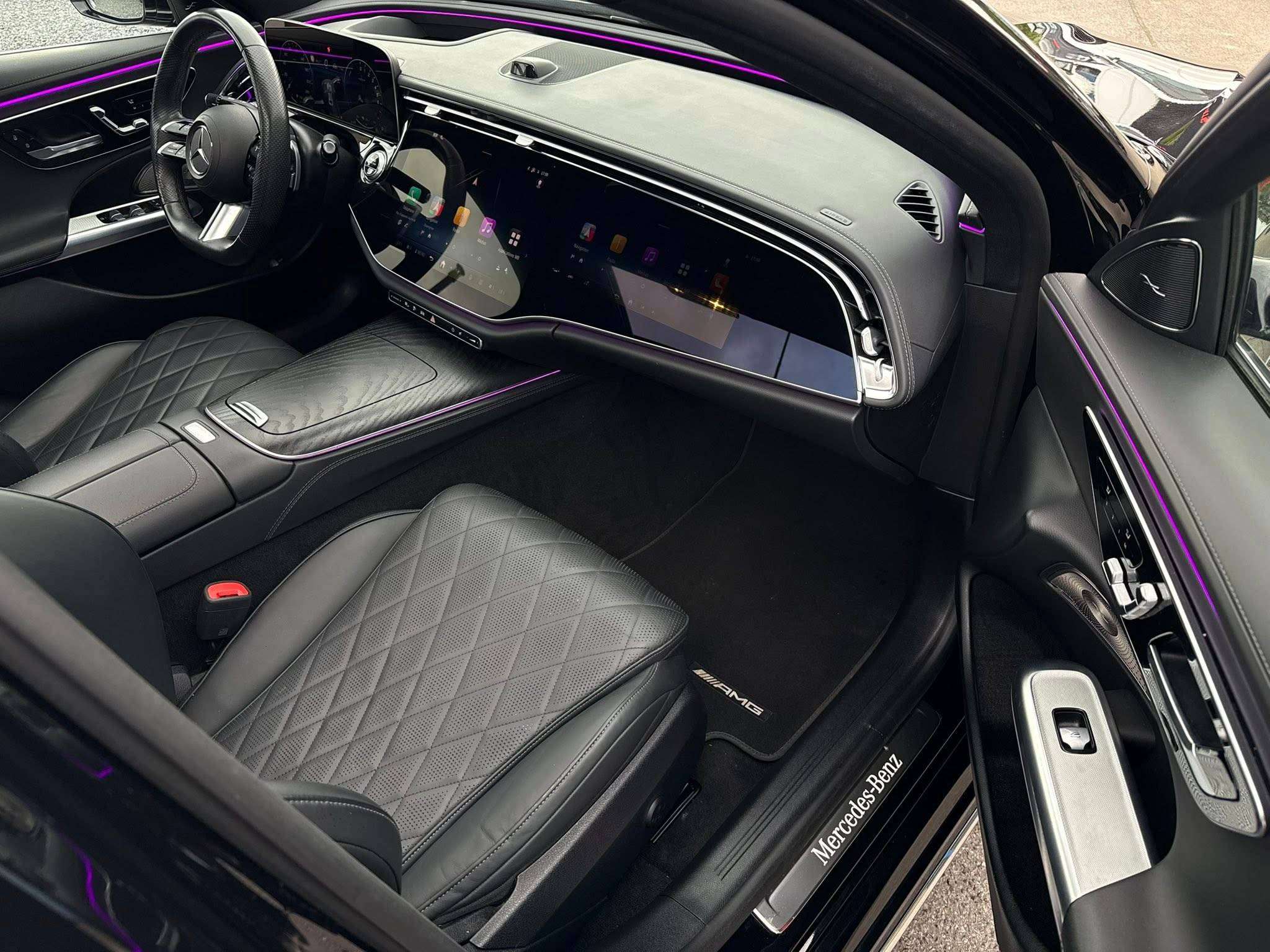 Mercedes-Benz E 300 e Plug-In-Hybride * PACK AMG * HYPERSCREEN * DESIGNO * BURMESTER * MEMOIRE * MEGA FULL OPTIONS !! 59 900 € NETTO (+ TVA)